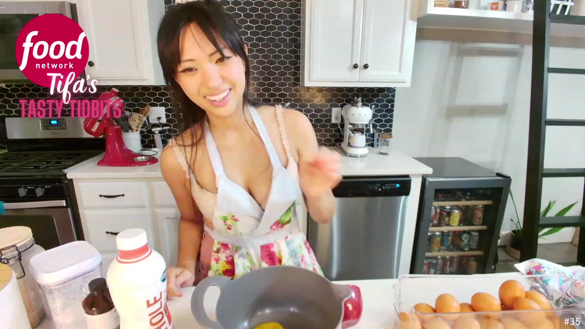 Gallery image thumbnail from SendTacoMoney's myfreecams stream on, 09/02/2023, 06:59 image 5 of 20