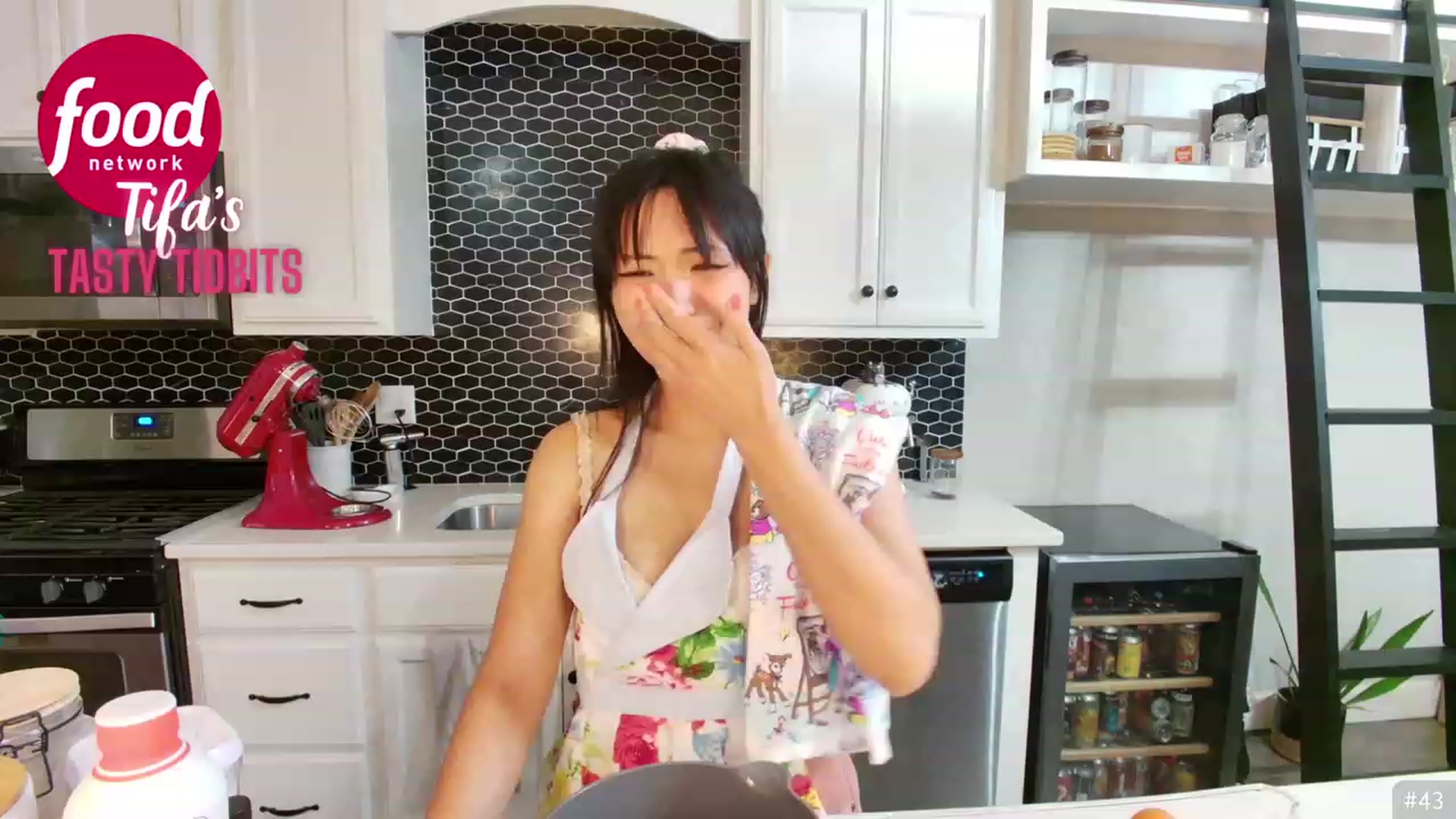 Gallery image thumbnail from SendTacoMoney's myfreecams stream on, 09/02/2023, 06:59 image 1 of 20