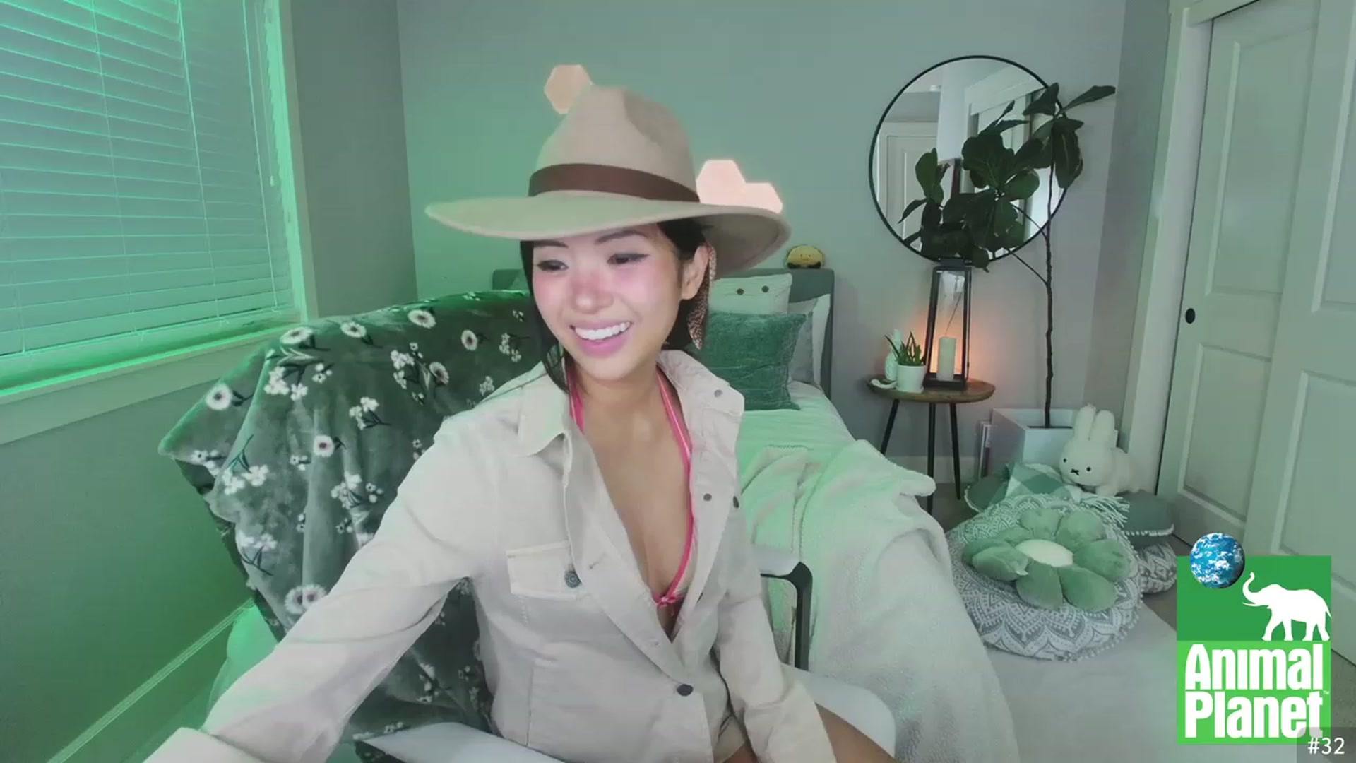 Gallery image thumbnail from SendTacoMoney's myfreecams stream on, 09/27/2023, 06:50 image 6 of 20