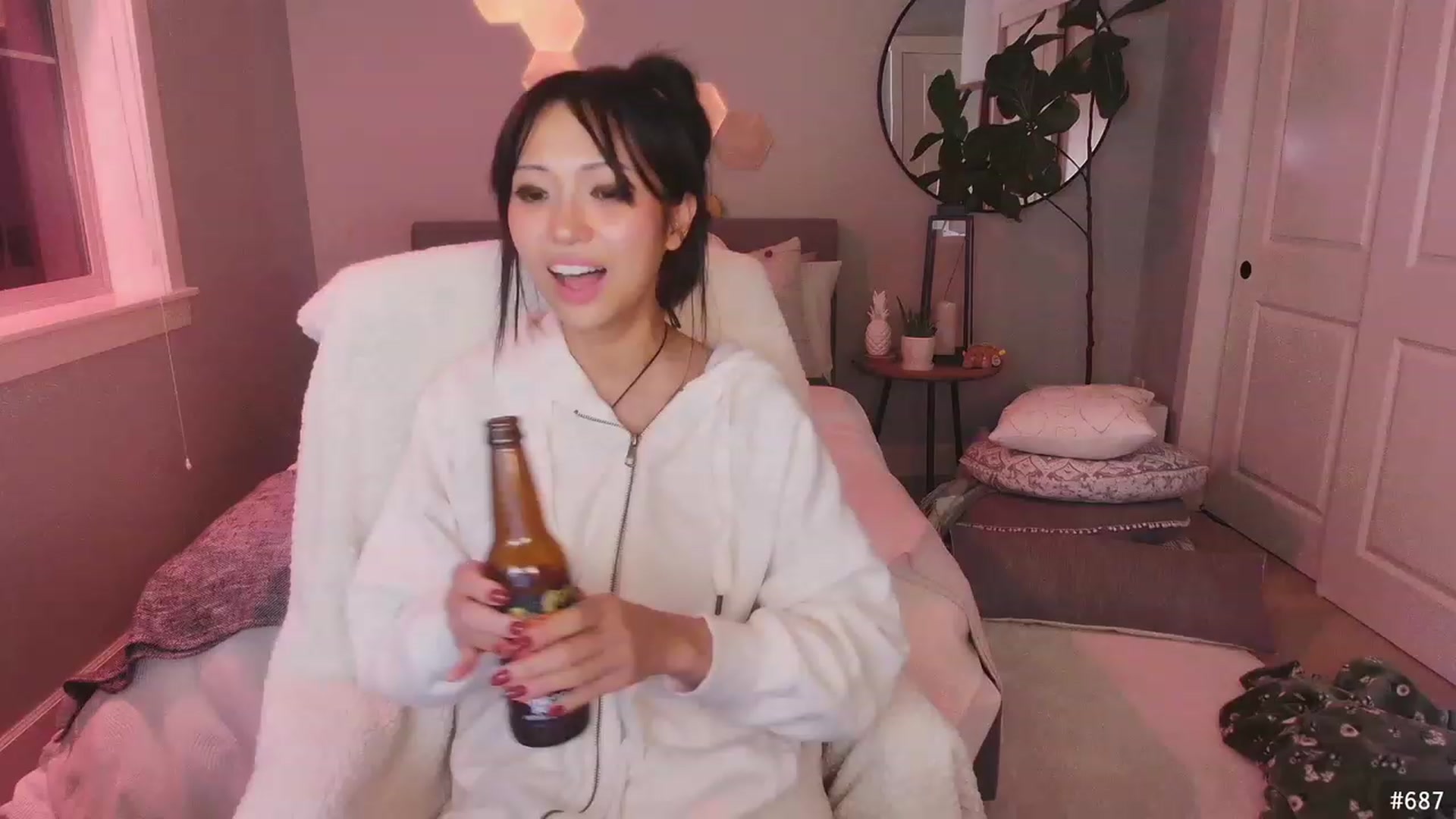 Gallery image thumbnail from SendTacoMoney's myfreecams stream on, 10/14/2023, 06:51 image 2 of 20