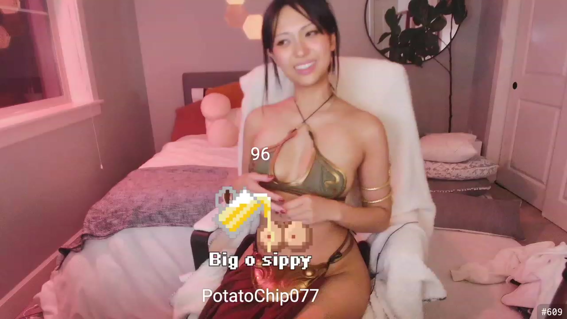 Gallery image thumbnail from SendTacoMoney's myfreecams stream on, 10/14/2023, 06:51 image 6 of 20