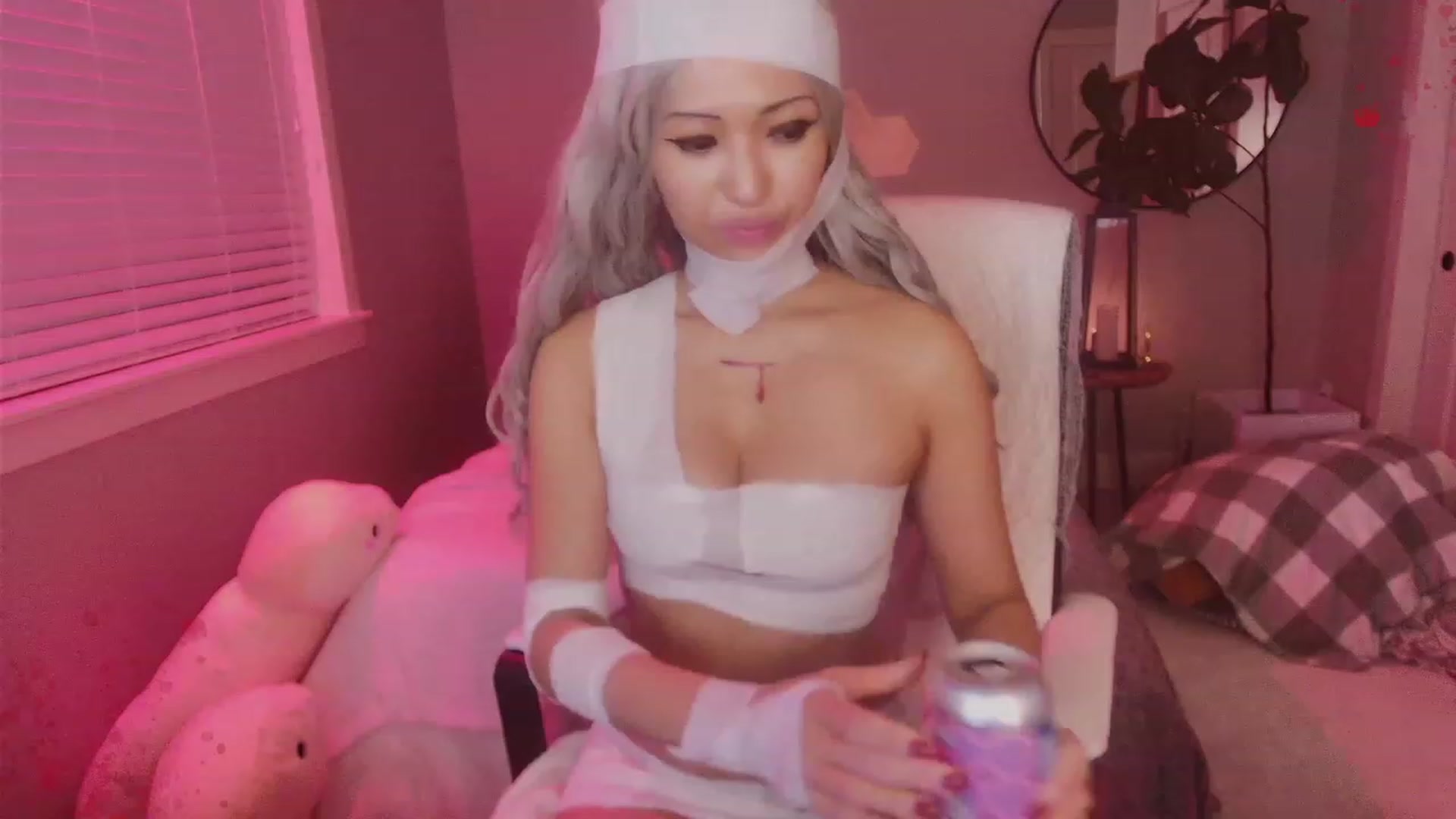 Gallery image thumbnail from SendTacoMoney's myfreecams stream on, 11/01/2023, 06:13 image 4 of 20