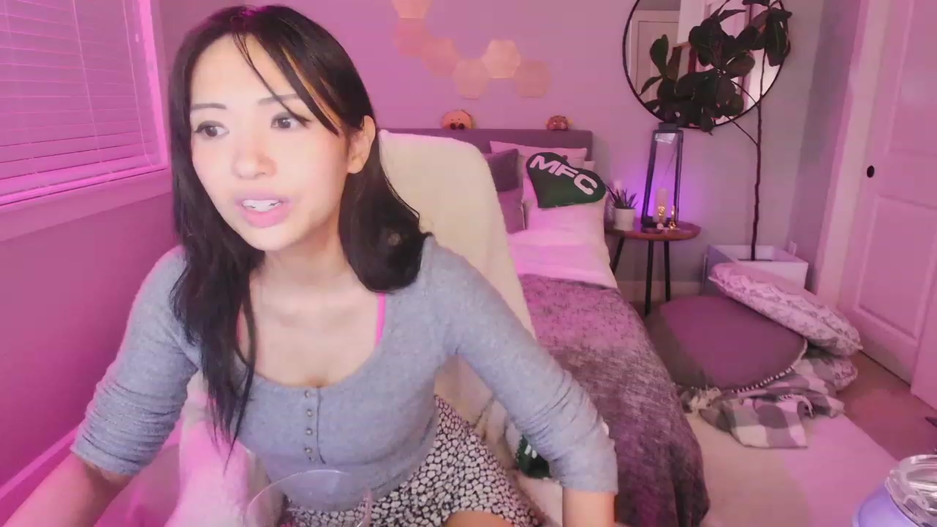 Gallery image thumbnail from SendTacoMoney's myfreecams stream on, 11/09/2023, 06:35 image 13 of 20