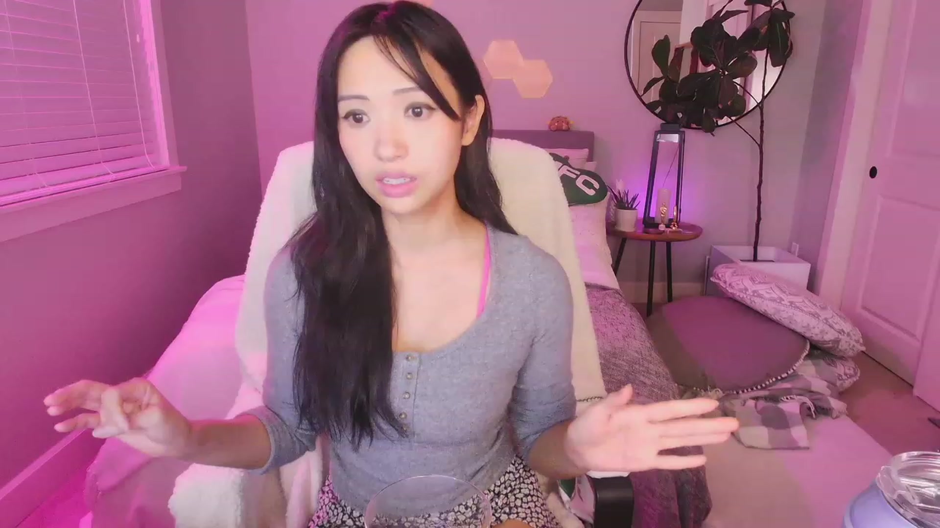 Gallery image thumbnail from SendTacoMoney's myfreecams stream on, 11/09/2023, 06:35 image 6 of 20