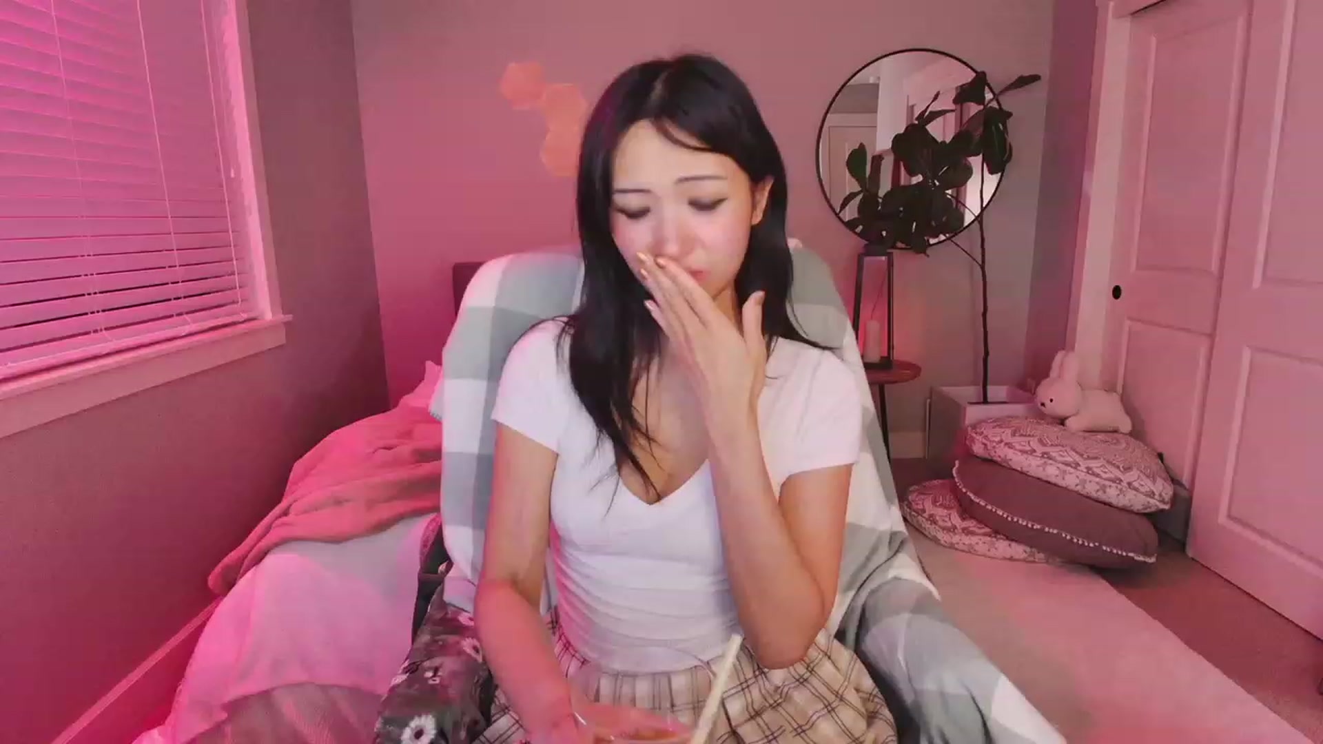 Gallery image thumbnail from SendTacoMoney's myfreecams stream on, 11/29/2023, 07:35 image 10 of 20