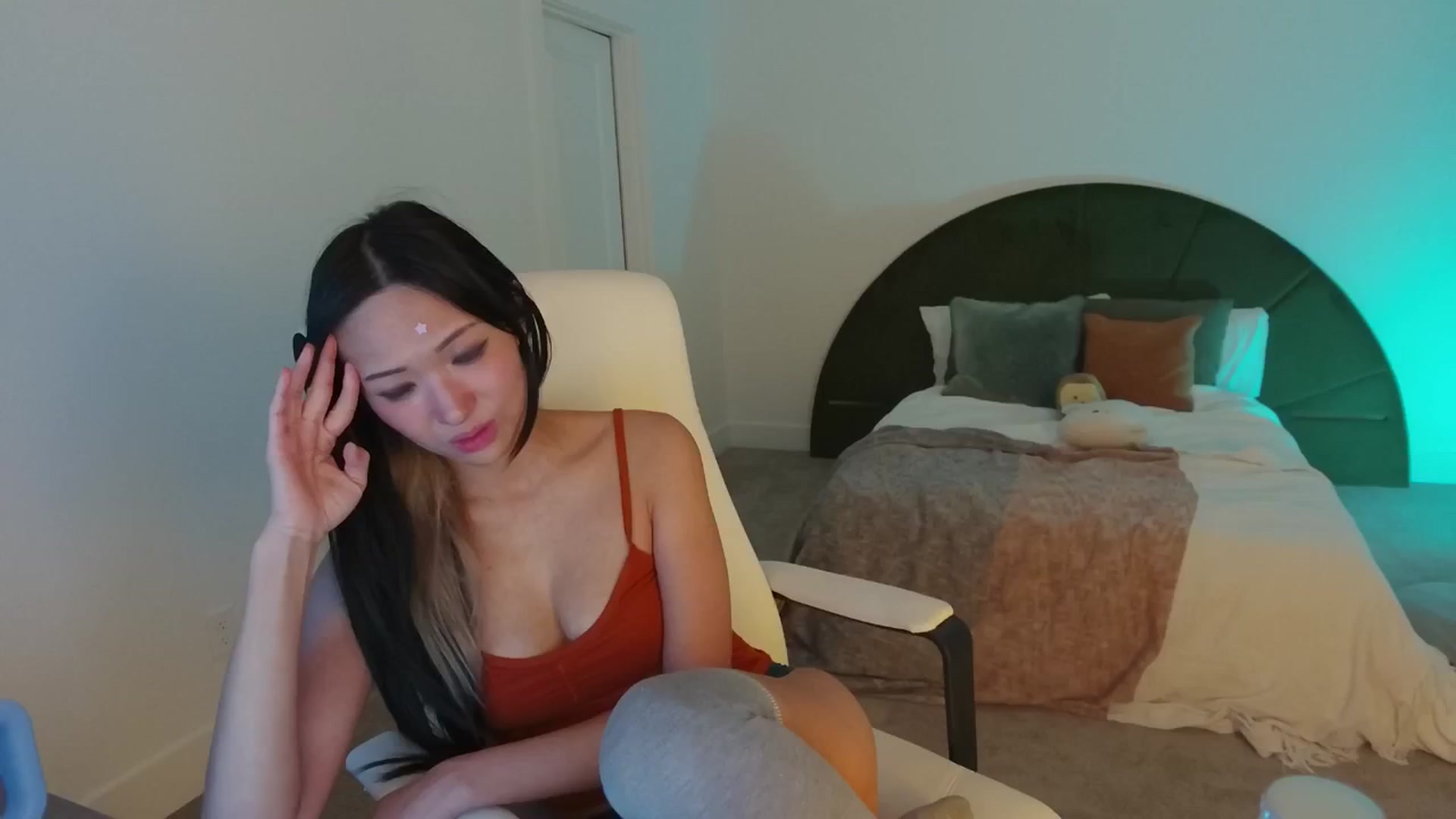 Gallery image thumbnail from SendTacoMoney's myfreecams stream on, 09/29/2024, 05:39 image 16 of 20