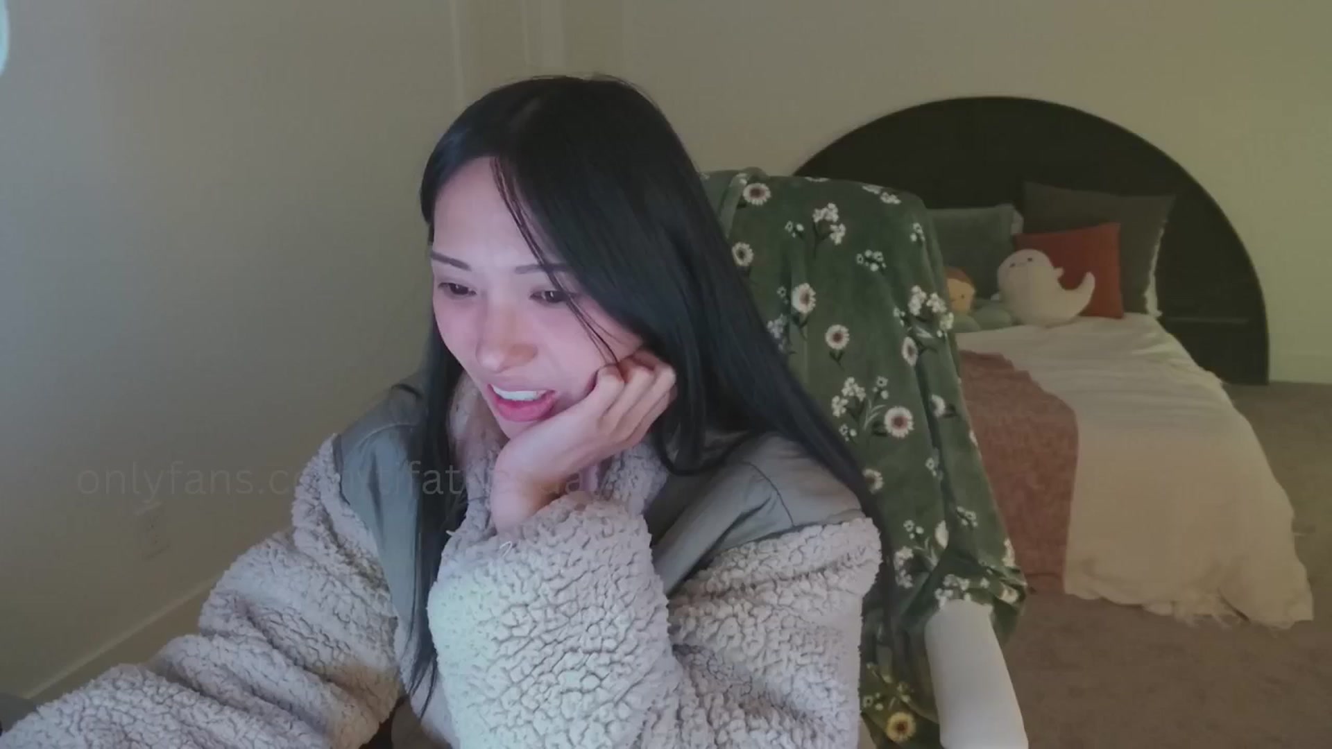 Gallery image thumbnail from SendTacoMoney's myfreecams stream on, 10/16/2024, 05:52 image 5 of 20