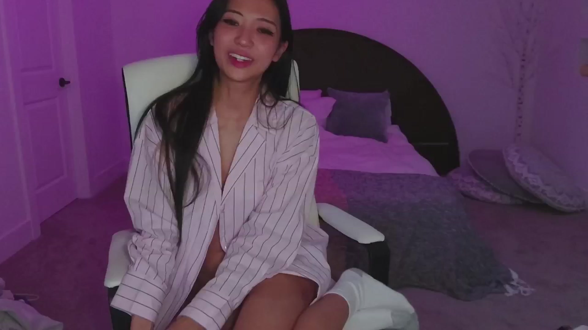 Gallery image thumbnail from SendTacoMoney's myfreecams stream on, 01/15/2025, 09:10 image 16 of 20