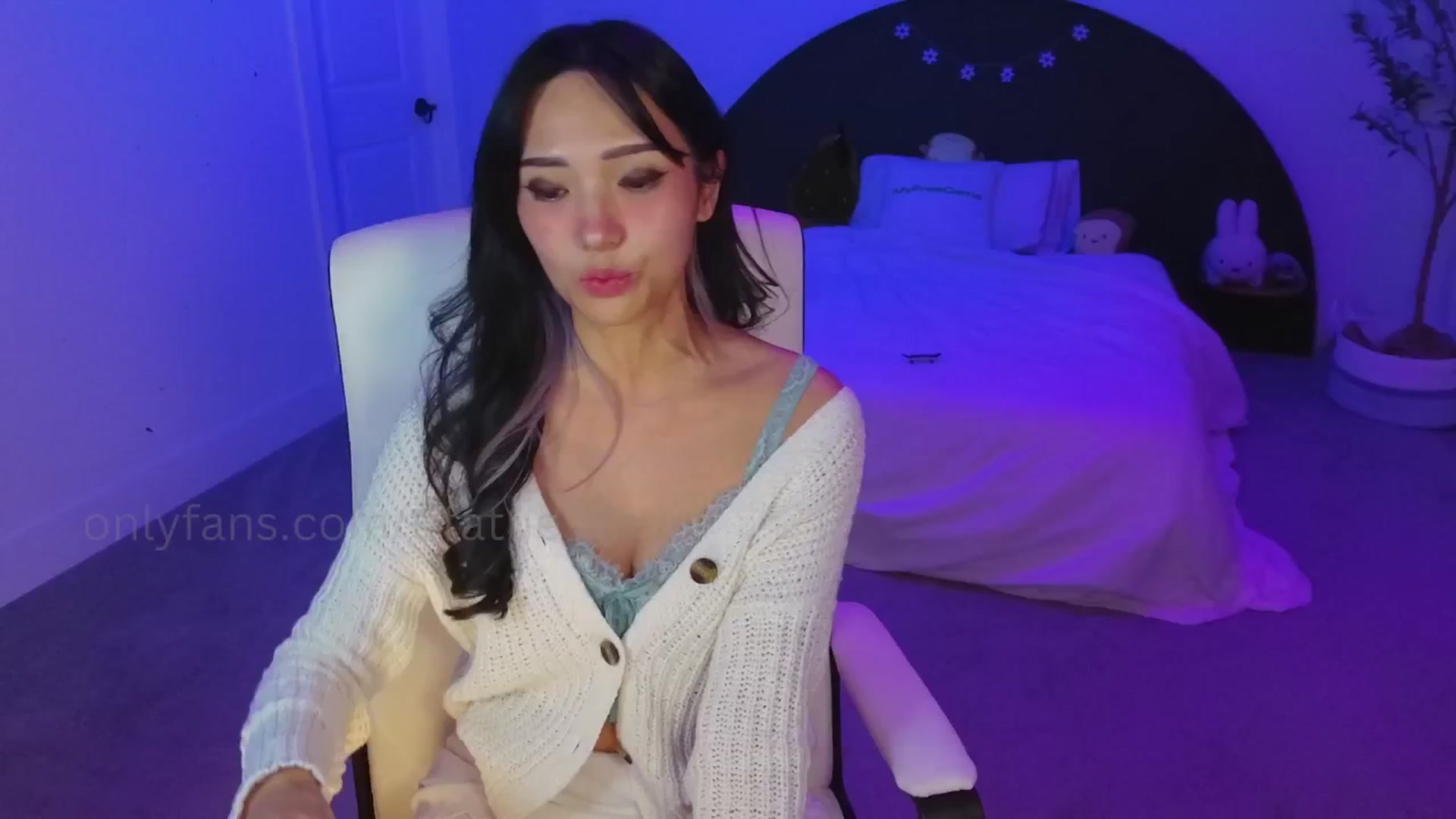 Gallery image thumbnail from SendTacoMoney's myfreecams stream on, 02/04/2026, 07:26 image 1 of 20