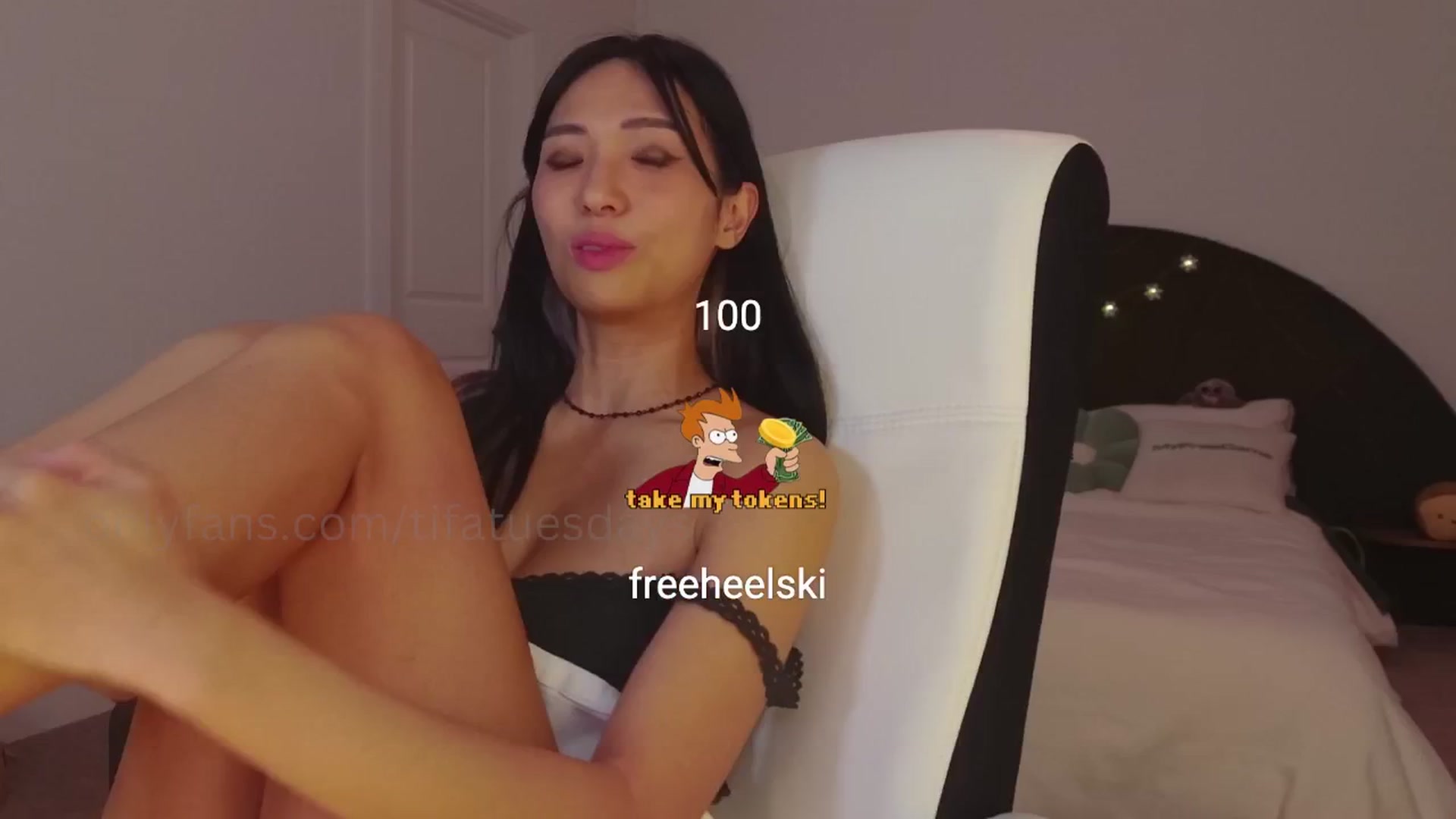 Gallery image thumbnail from SendTacoMoney's myfreecams stream on, 04/19/2026, 08:23 image 12 of 20