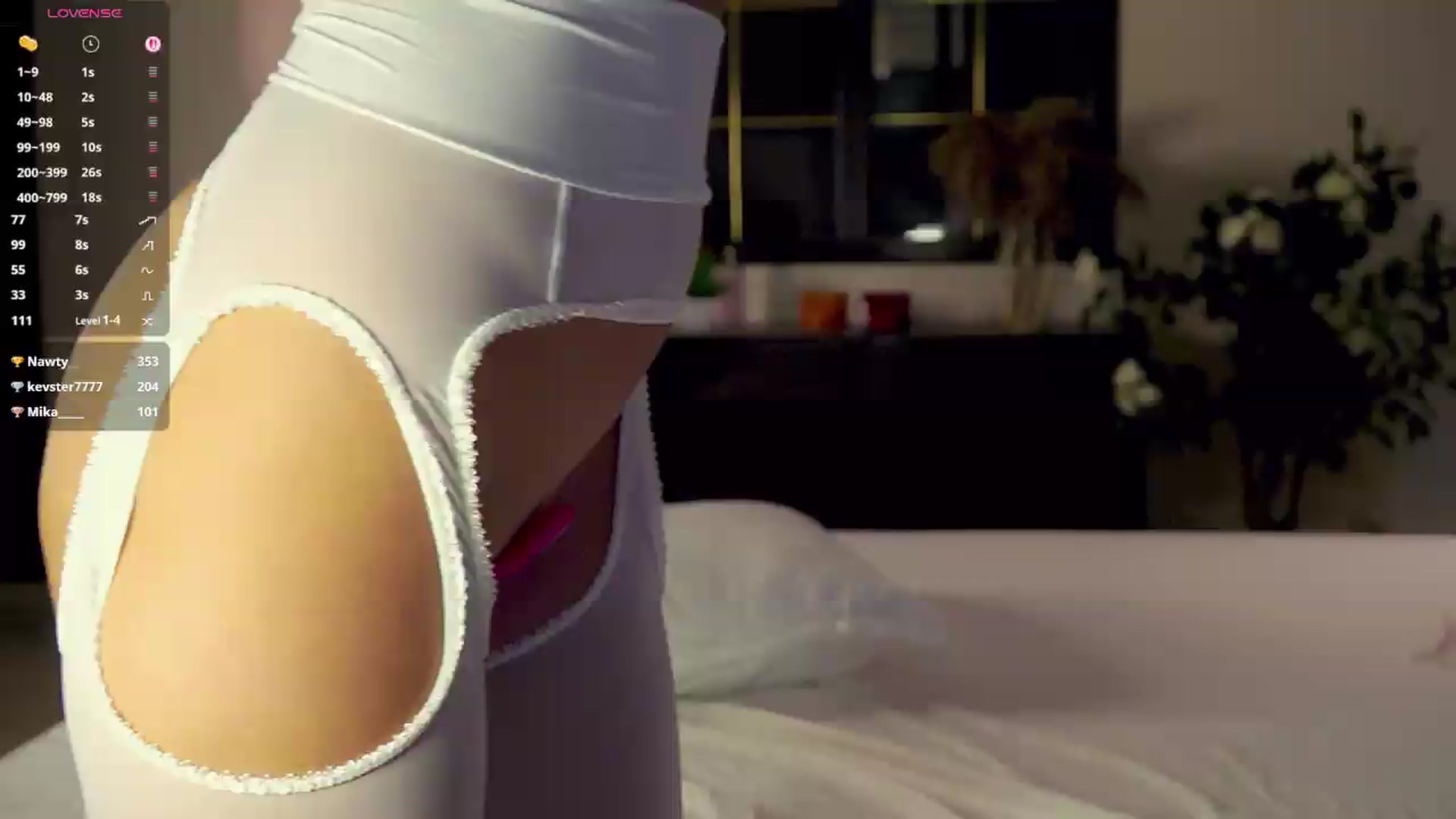 Gallery image thumbnail from Senise_Morel's myfreecams stream on, 08/20/2026, 11:24 image 15 of 20