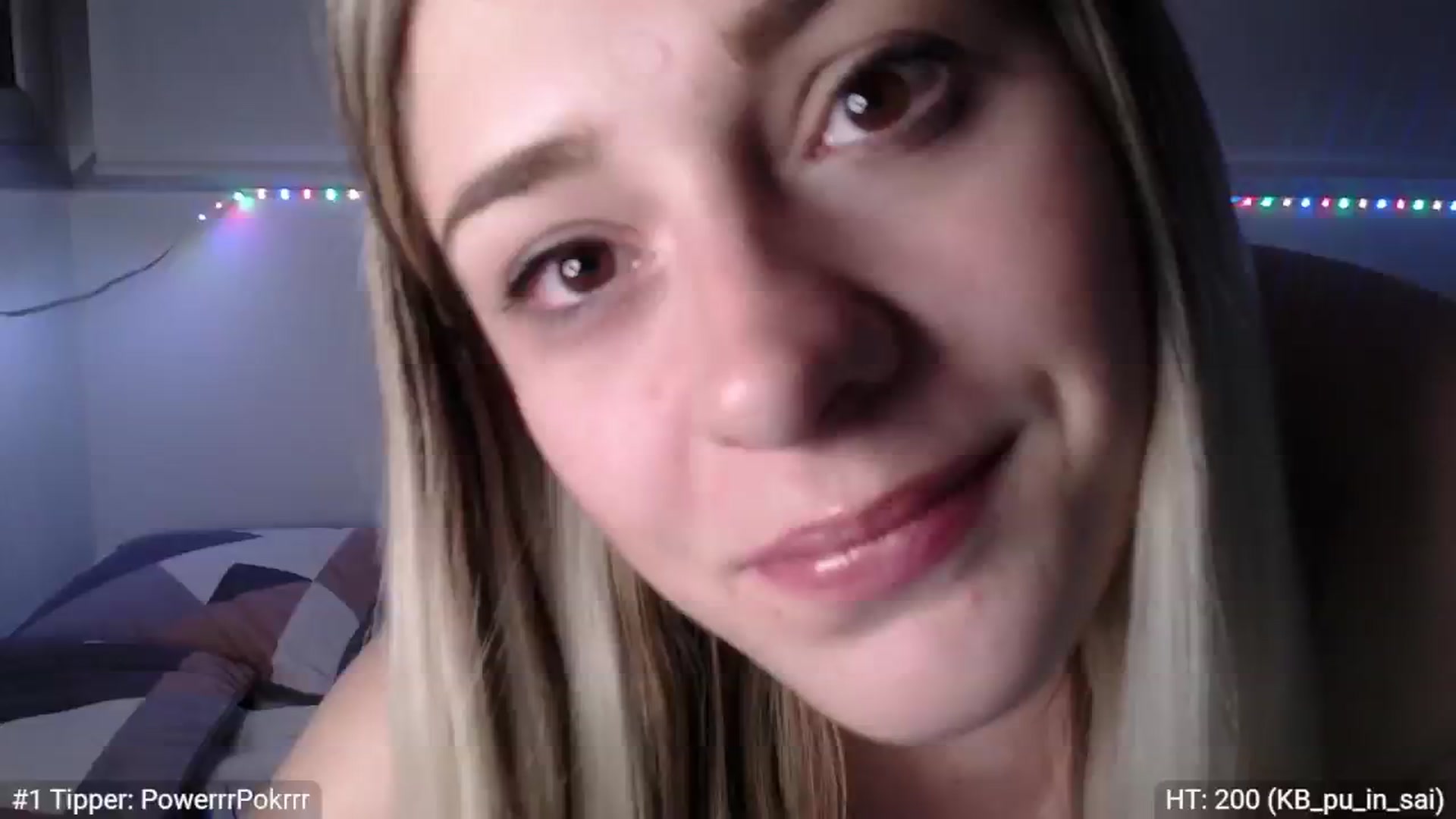 Gallery image thumbnail from Senorita_Lola's myfreecams stream on, 01/17/2025, 23:28 image 3 of 20
