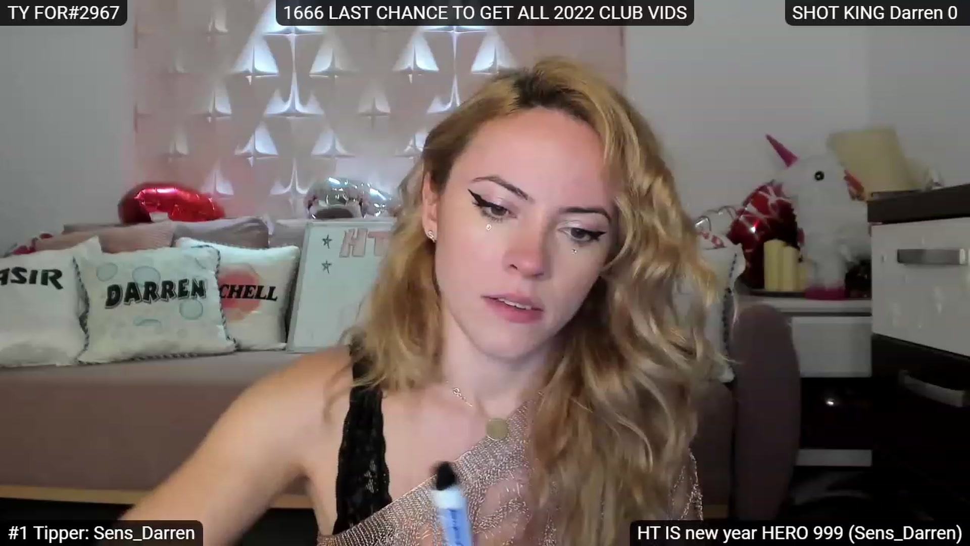 Gallery image thumbnail from Sensationowl_'s myfreecams stream on, 01/06/2023, 09:22 image 5 of 20