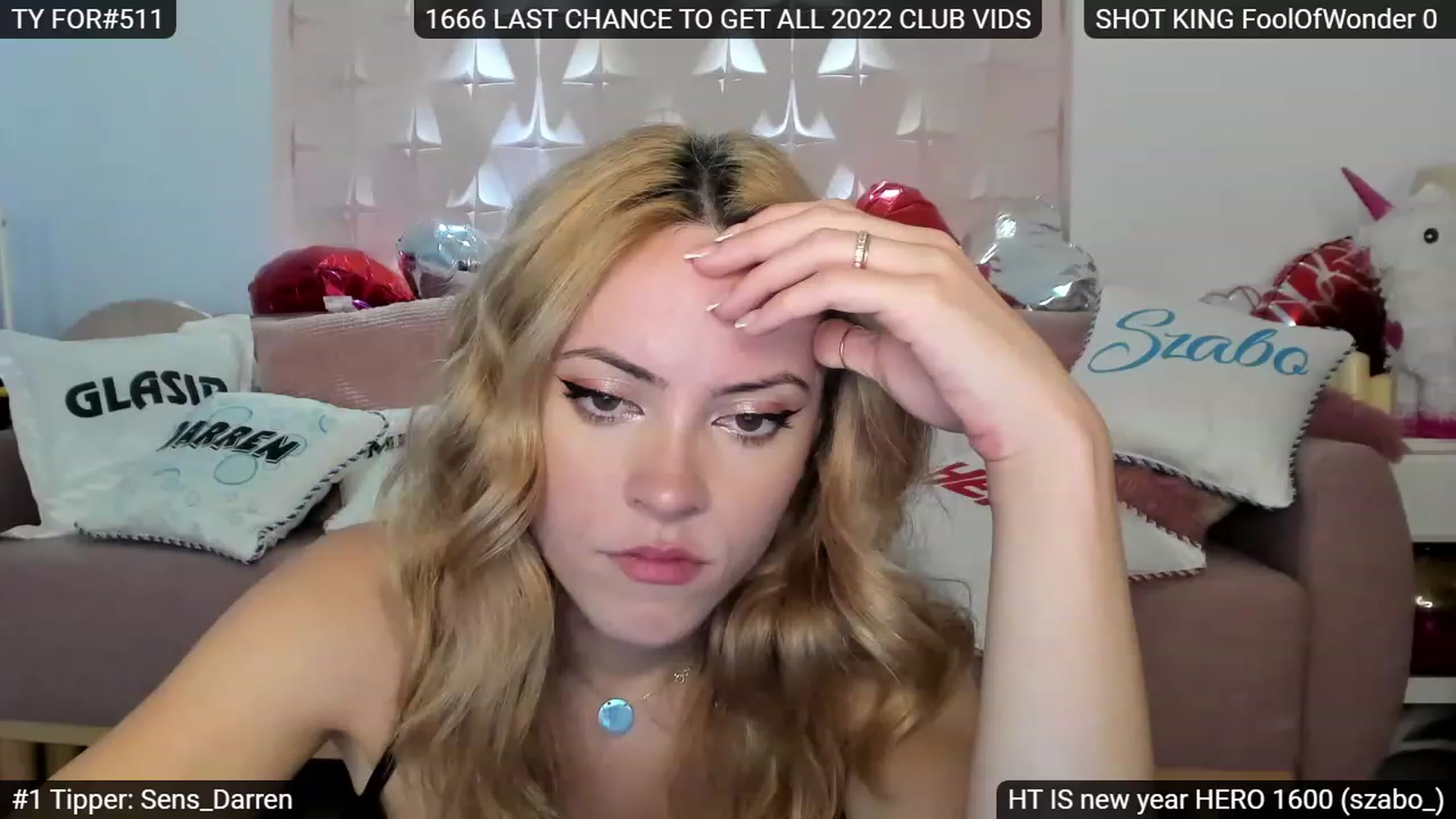 Gallery image thumbnail from Sensationowl_'s myfreecams stream on, 01/07/2023, 06:06 image 18 of 20