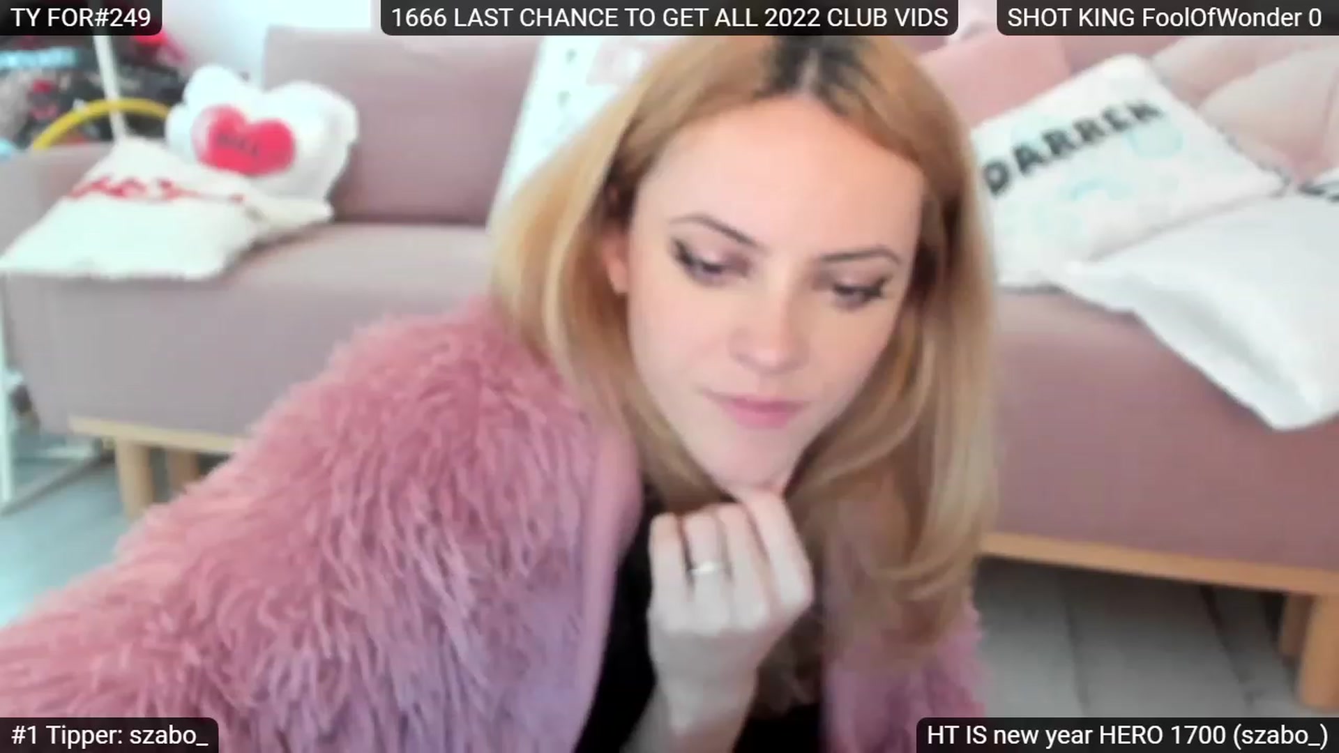 Gallery image thumbnail from Sensationowl_'s myfreecams stream on, 01/22/2023, 09:52 image 18 of 20