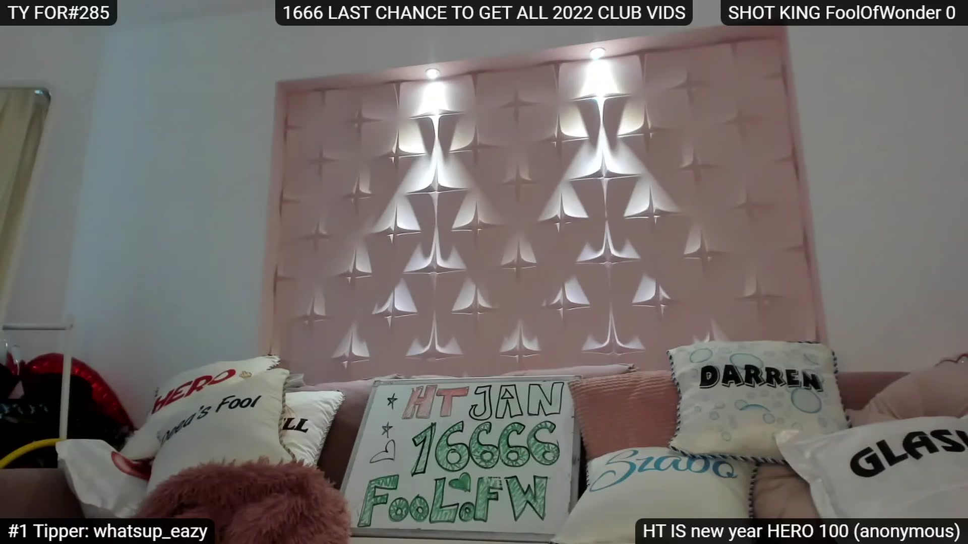 Gallery image thumbnail from Sensationowl_'s myfreecams stream on, 01/28/2023, 07:32 image 18 of 20