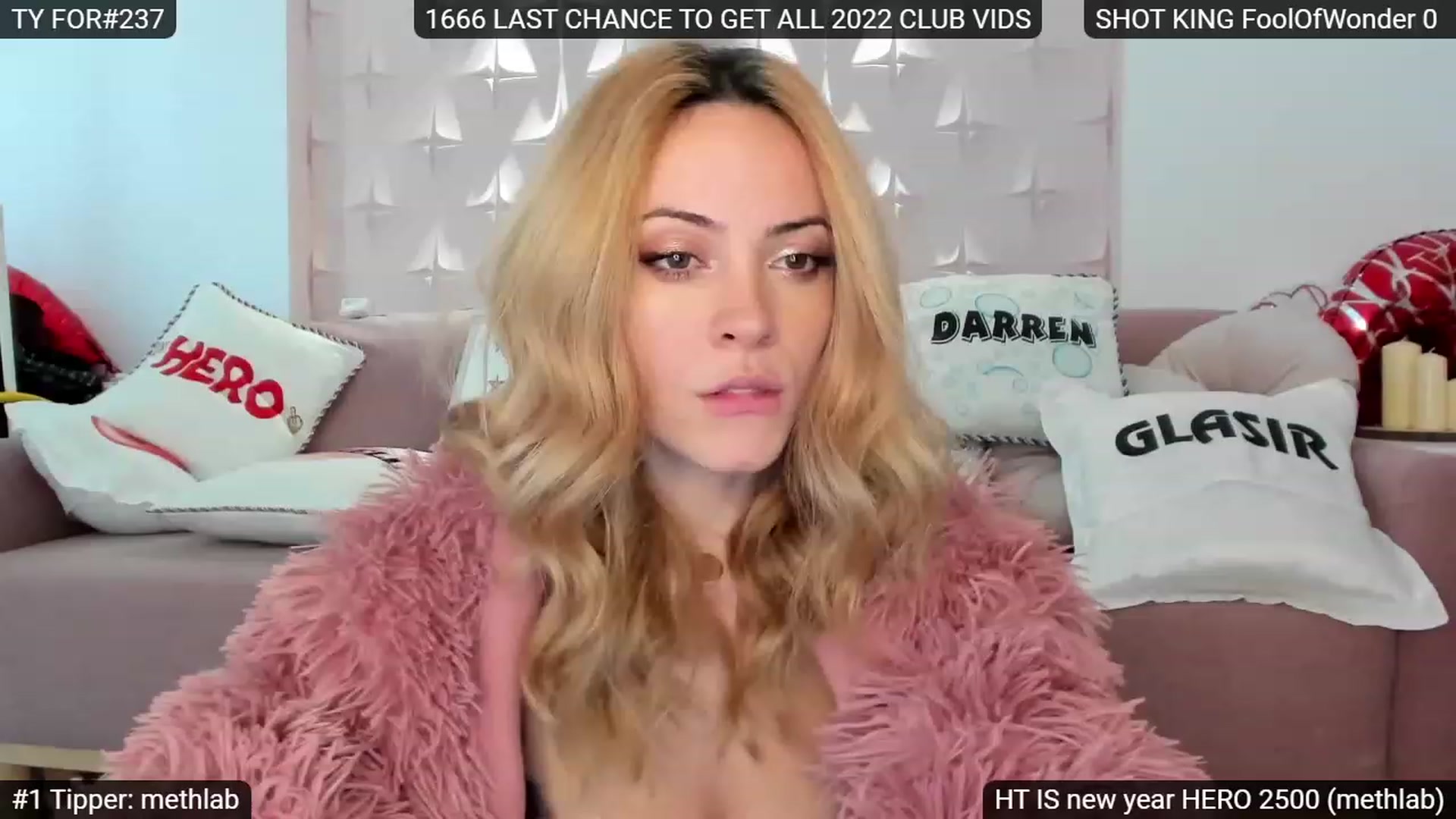 Gallery image thumbnail from Sensationowl_'s myfreecams stream on, 01/28/2023, 10:40 image 9 of 20