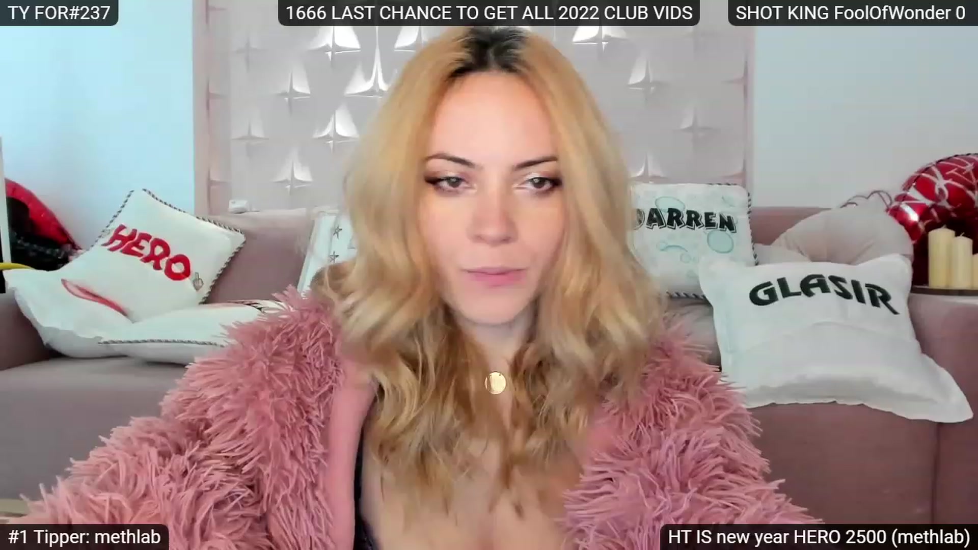 Gallery image thumbnail from Sensationowl_'s myfreecams stream on, 01/28/2023, 10:40 image 8 of 20