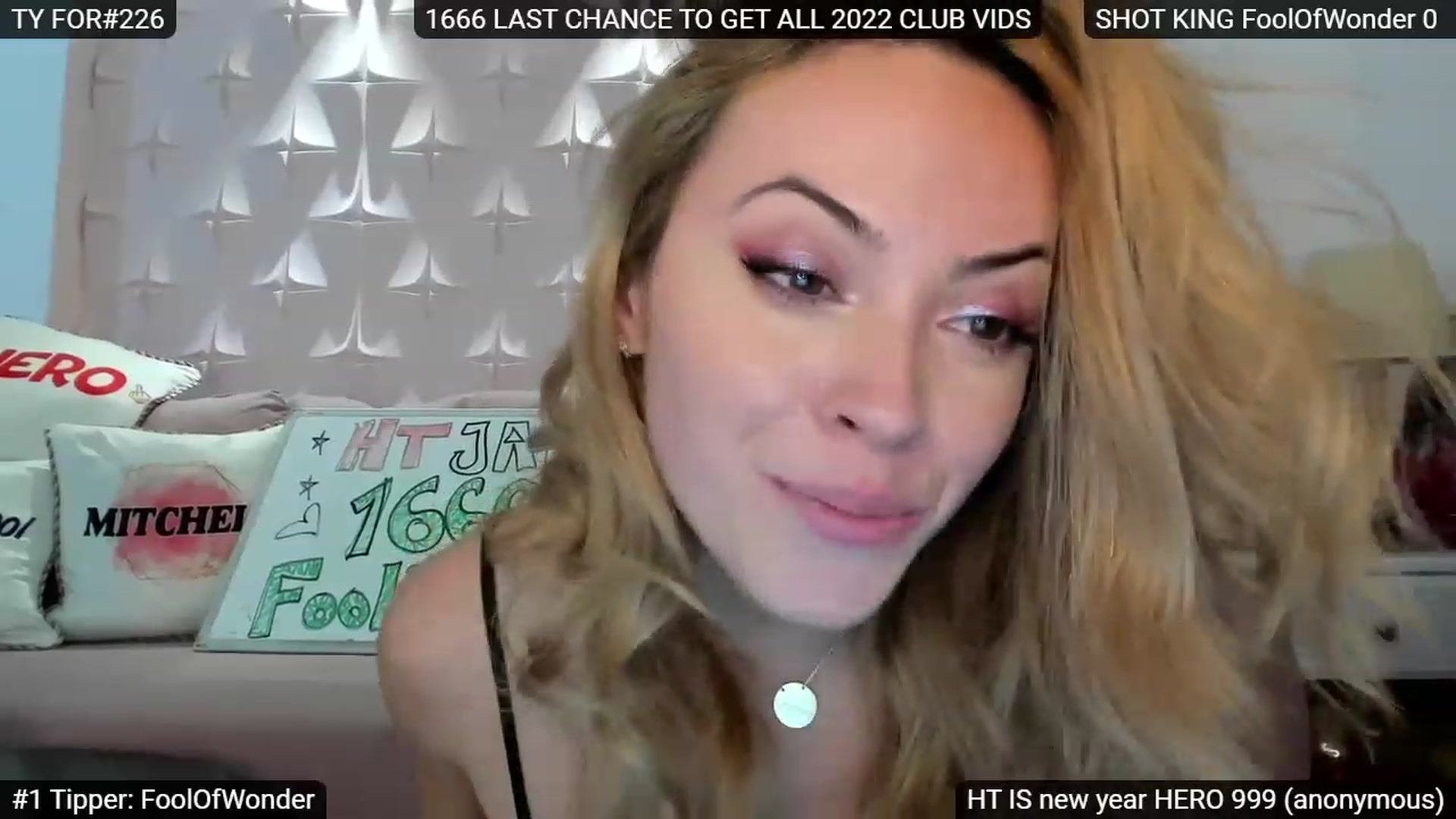Gallery image thumbnail from Sensationowl_'s myfreecams stream on, 01/29/2023, 08:42 image 18 of 20