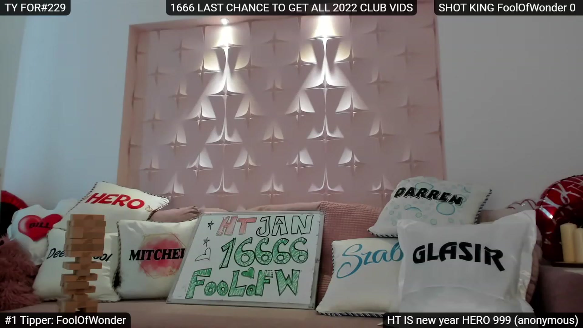 Gallery image thumbnail from Sensationowl_'s myfreecams stream on, 01/29/2023, 08:42 image 17 of 20