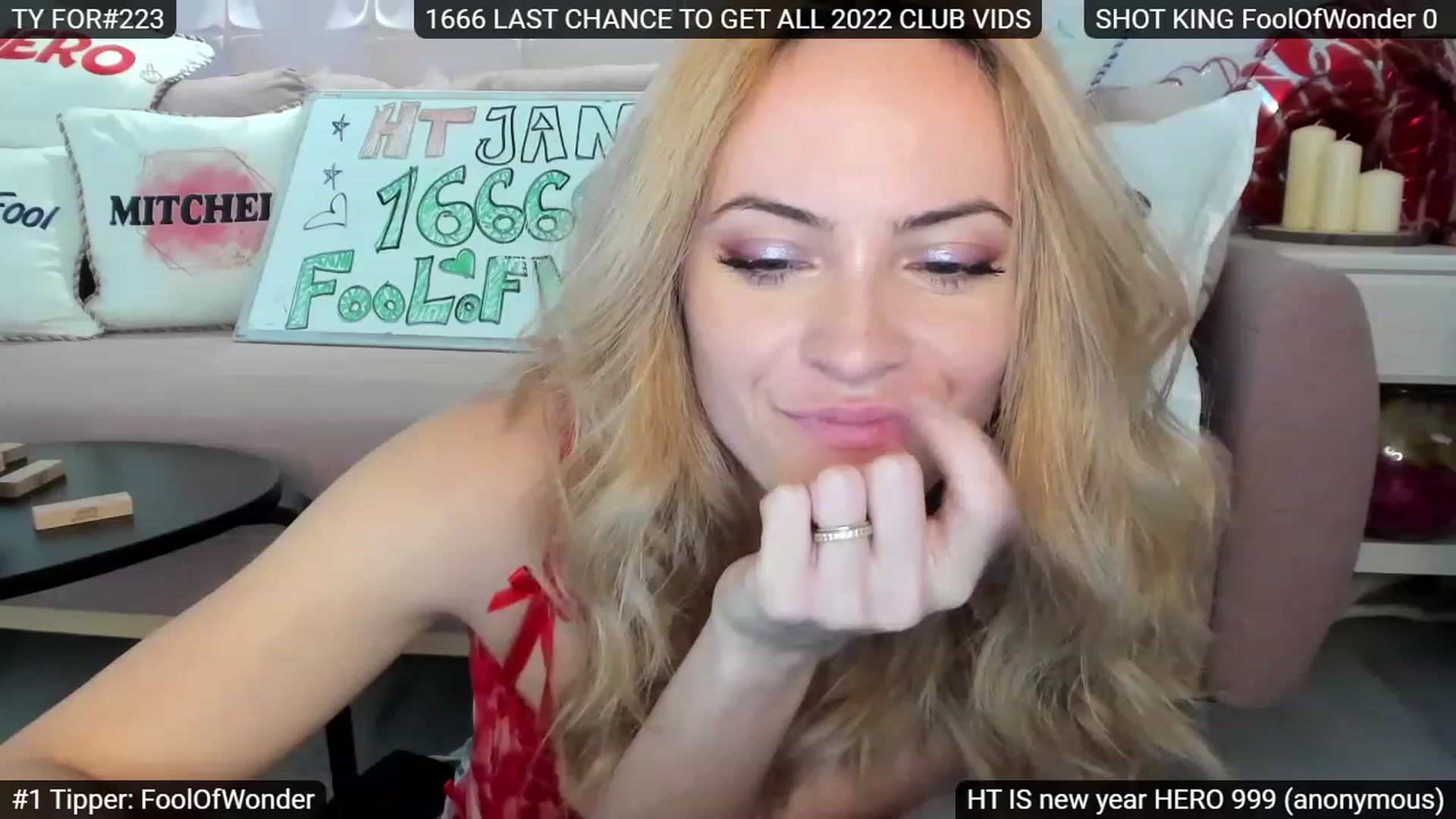 Gallery image thumbnail from Sensationowl_'s myfreecams stream on, 01/29/2023, 09:24 image 16 of 20