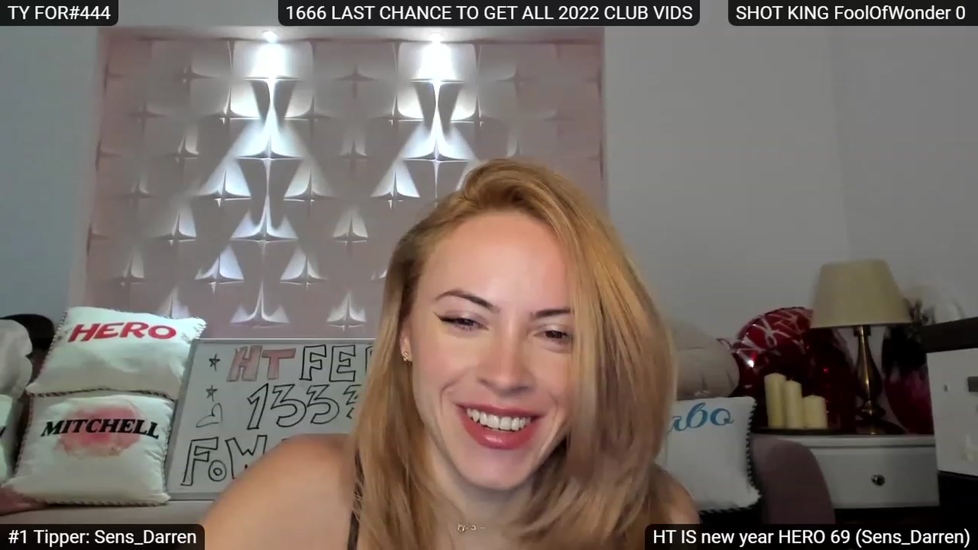 Gallery image thumbnail from Sensationowl_'s myfreecams stream on, 02/04/2023, 06:55 image 6 of 20