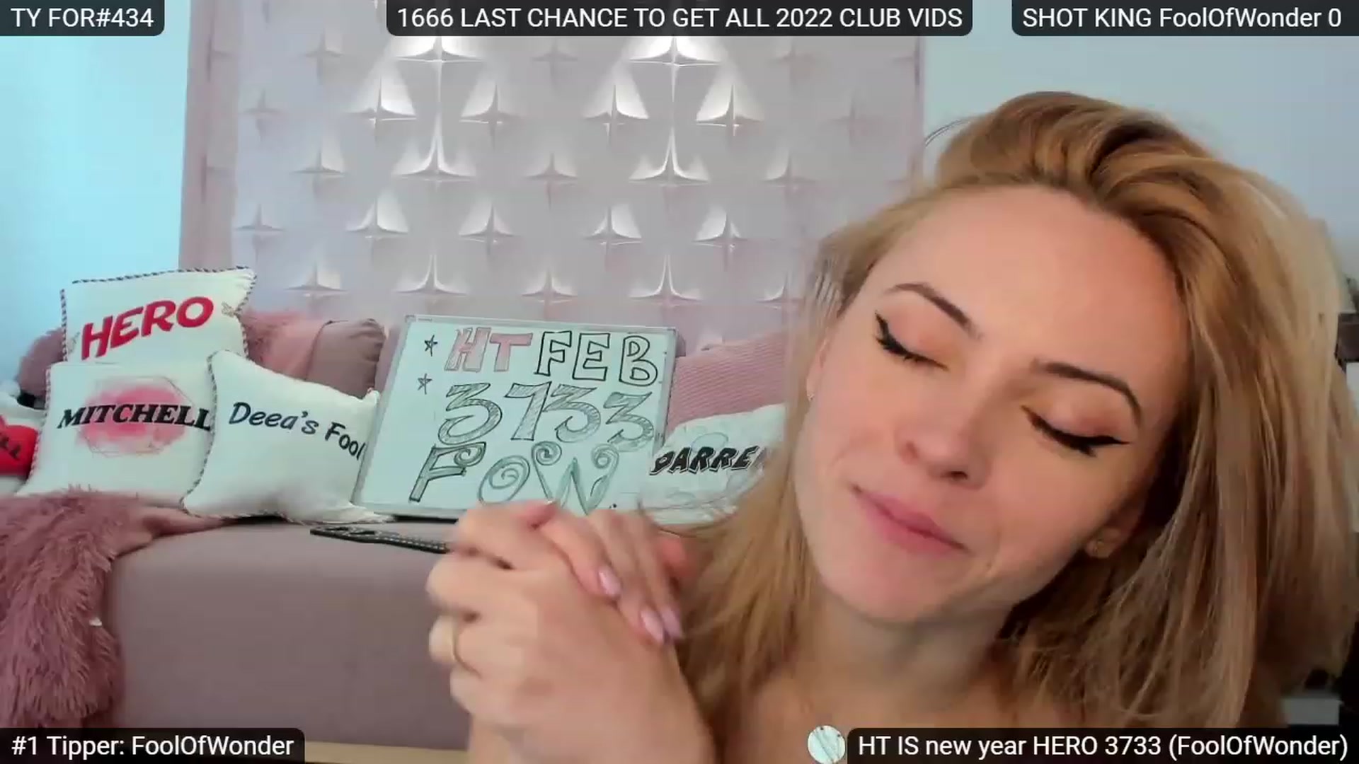 Gallery image thumbnail from Sensationowl_'s myfreecams stream on, 02/11/2023, 11:09 image 8 of 20