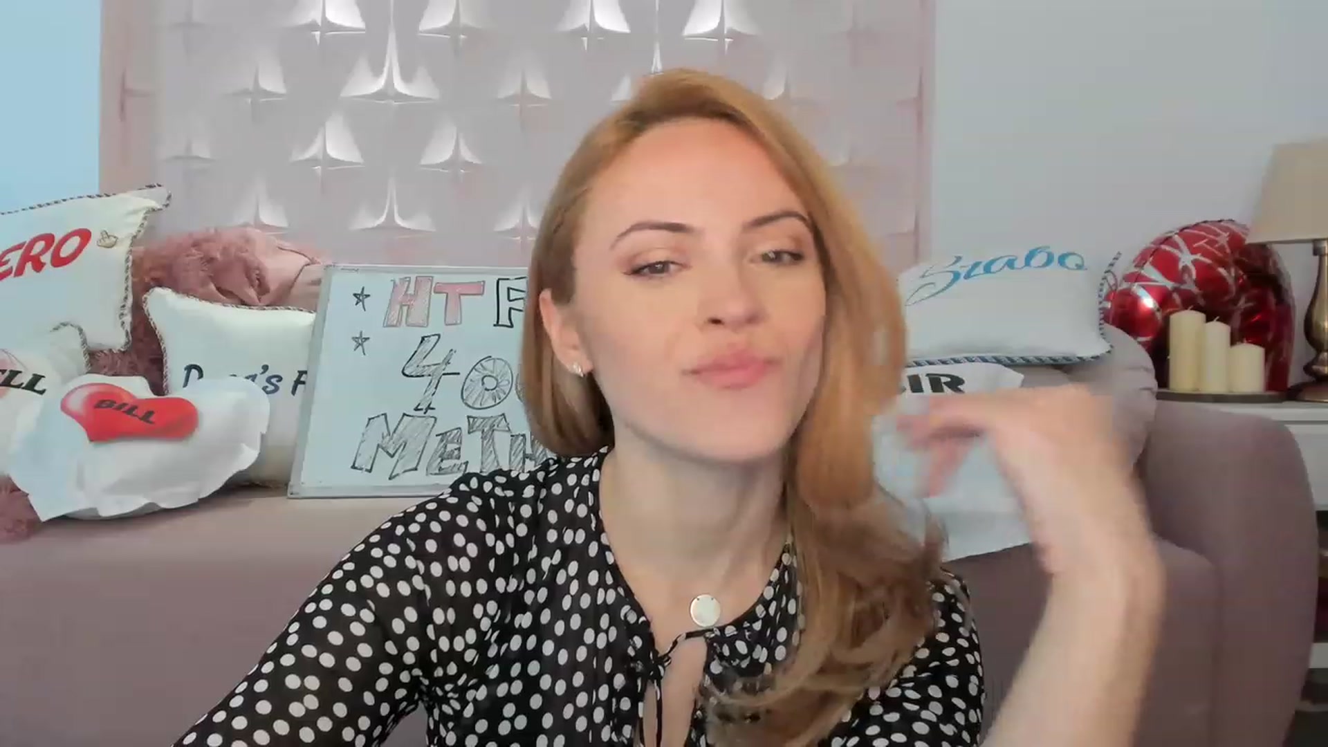 Gallery image thumbnail from Sensationowl_'s myfreecams stream on, 02/17/2023, 07:10 image 14 of 20