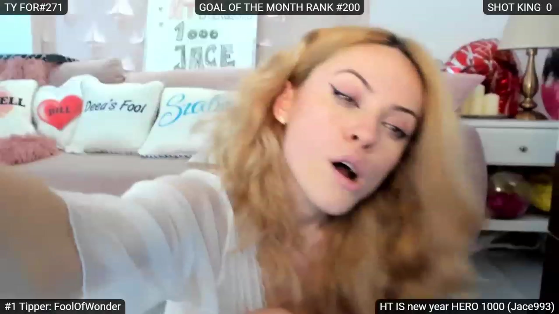 Gallery image thumbnail from Sensationowl_'s myfreecams stream on, 03/03/2023, 09:55 image 8 of 20