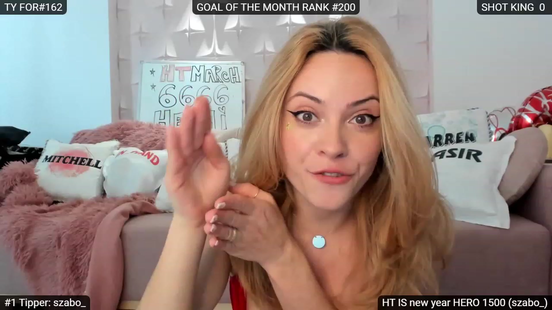 Gallery image thumbnail from Sensationowl_'s myfreecams stream on, 03/18/2023, 09:19 image 10 of 20