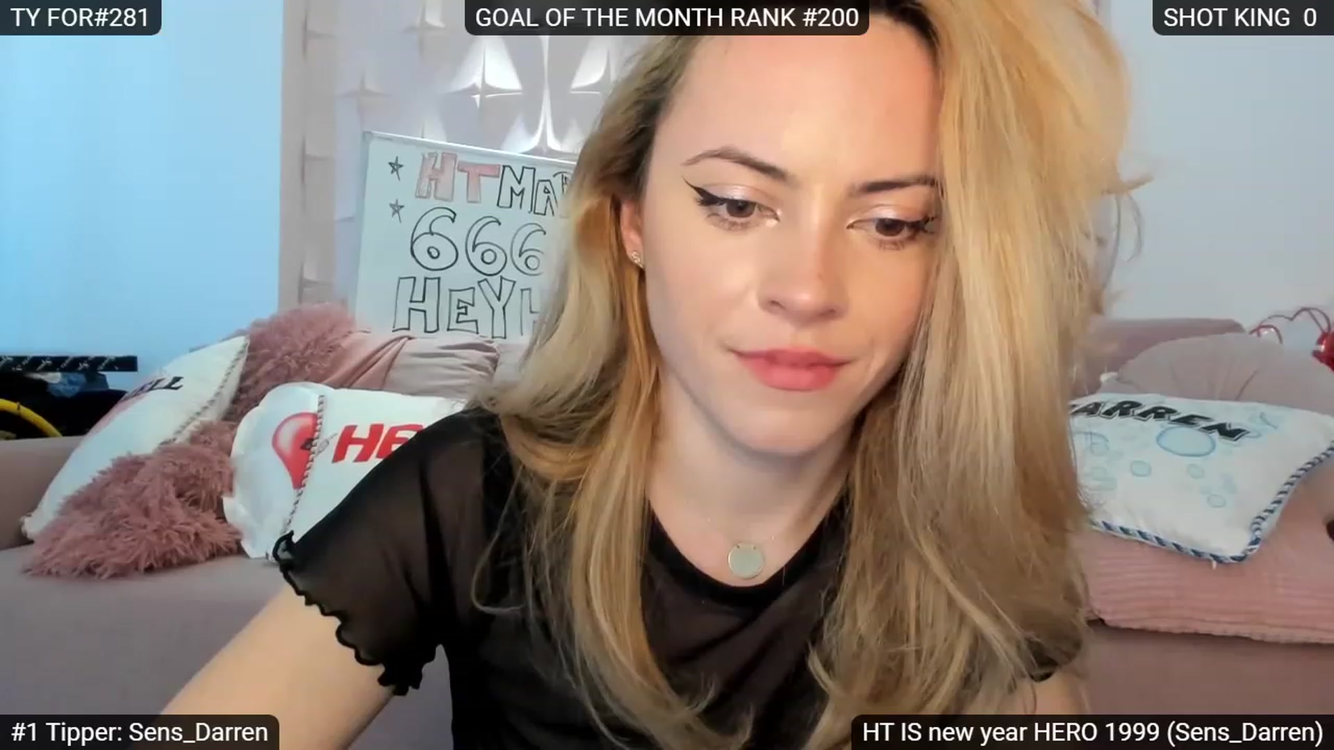 Gallery image thumbnail from Sensationowl_'s myfreecams stream on, 03/31/2023, 06:54 image 10 of 20