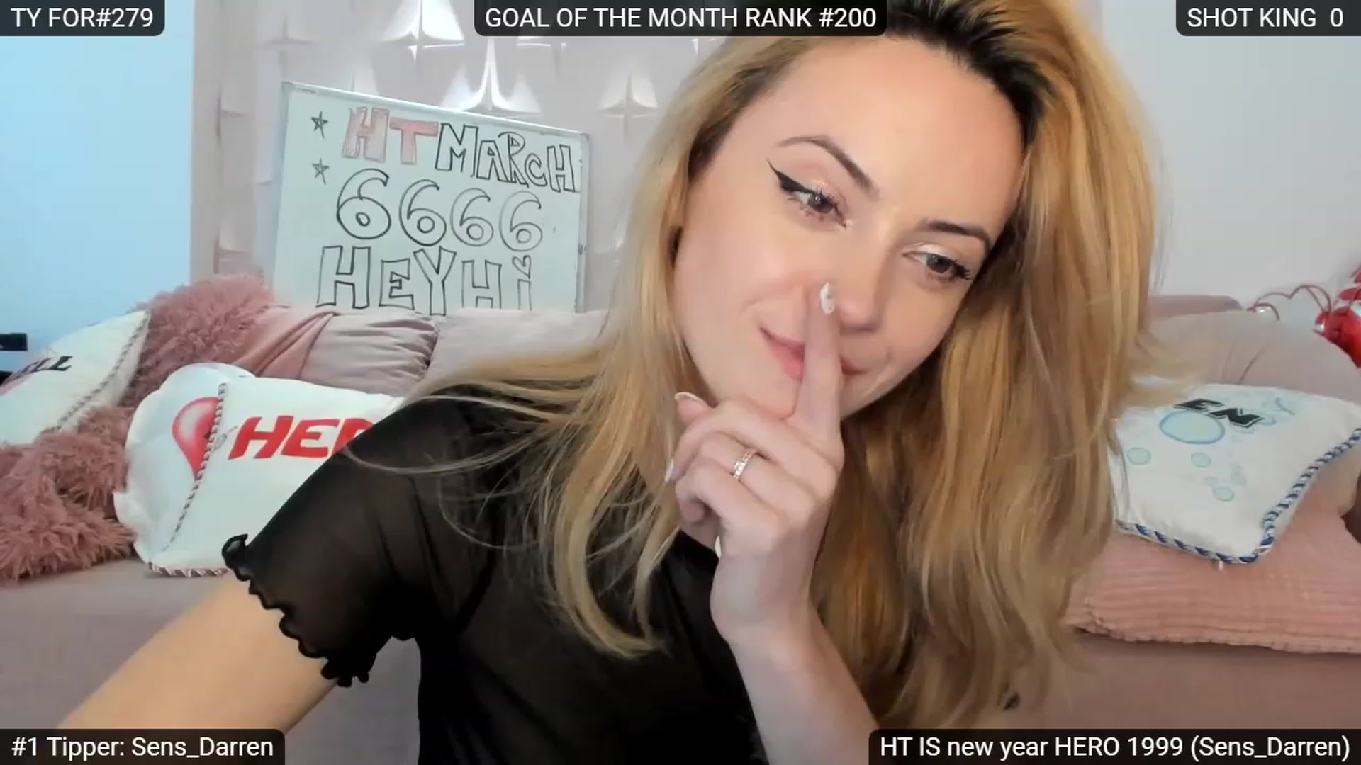 Gallery image thumbnail from Sensationowl_'s myfreecams stream on, 03/31/2023, 08:27 image 15 of 20