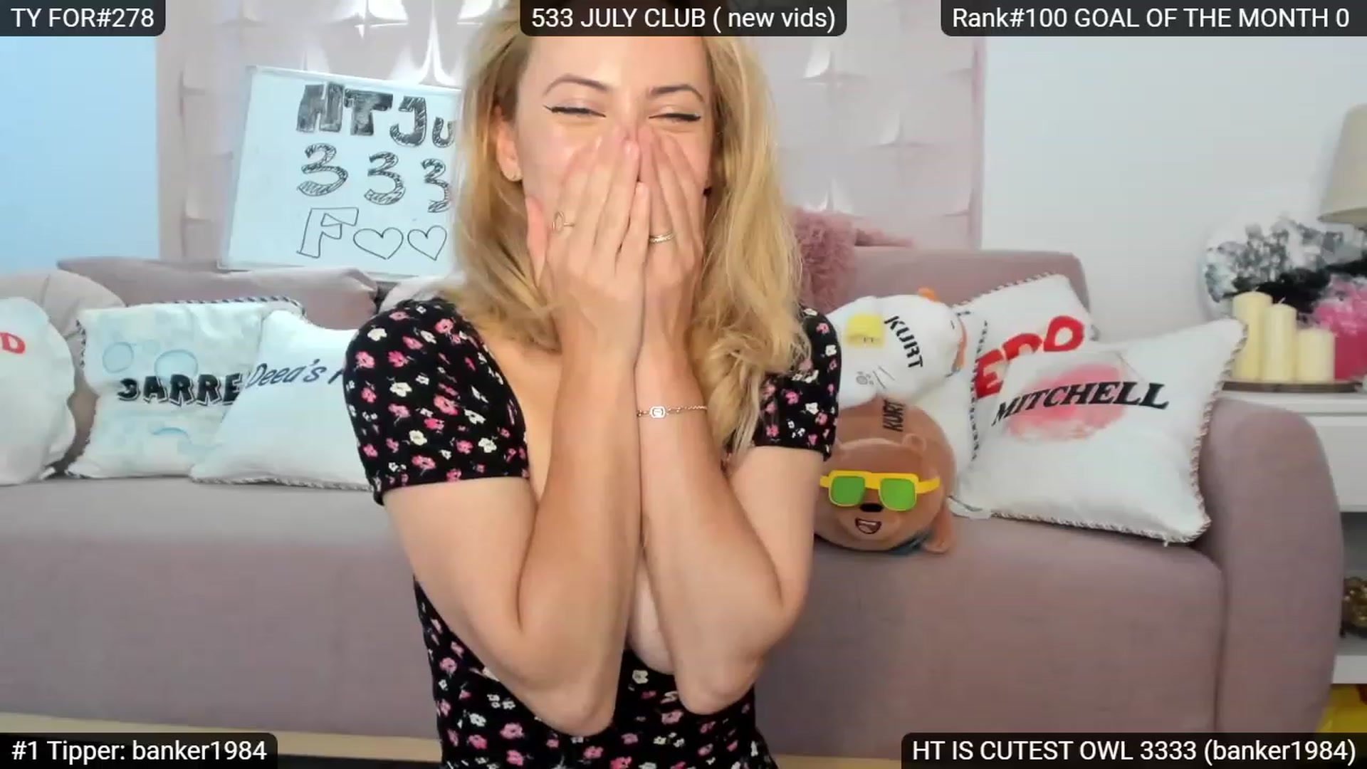 Gallery image thumbnail from Sensationowl_'s myfreecams stream on, 07/15/2023, 05:42 image 4 of 20