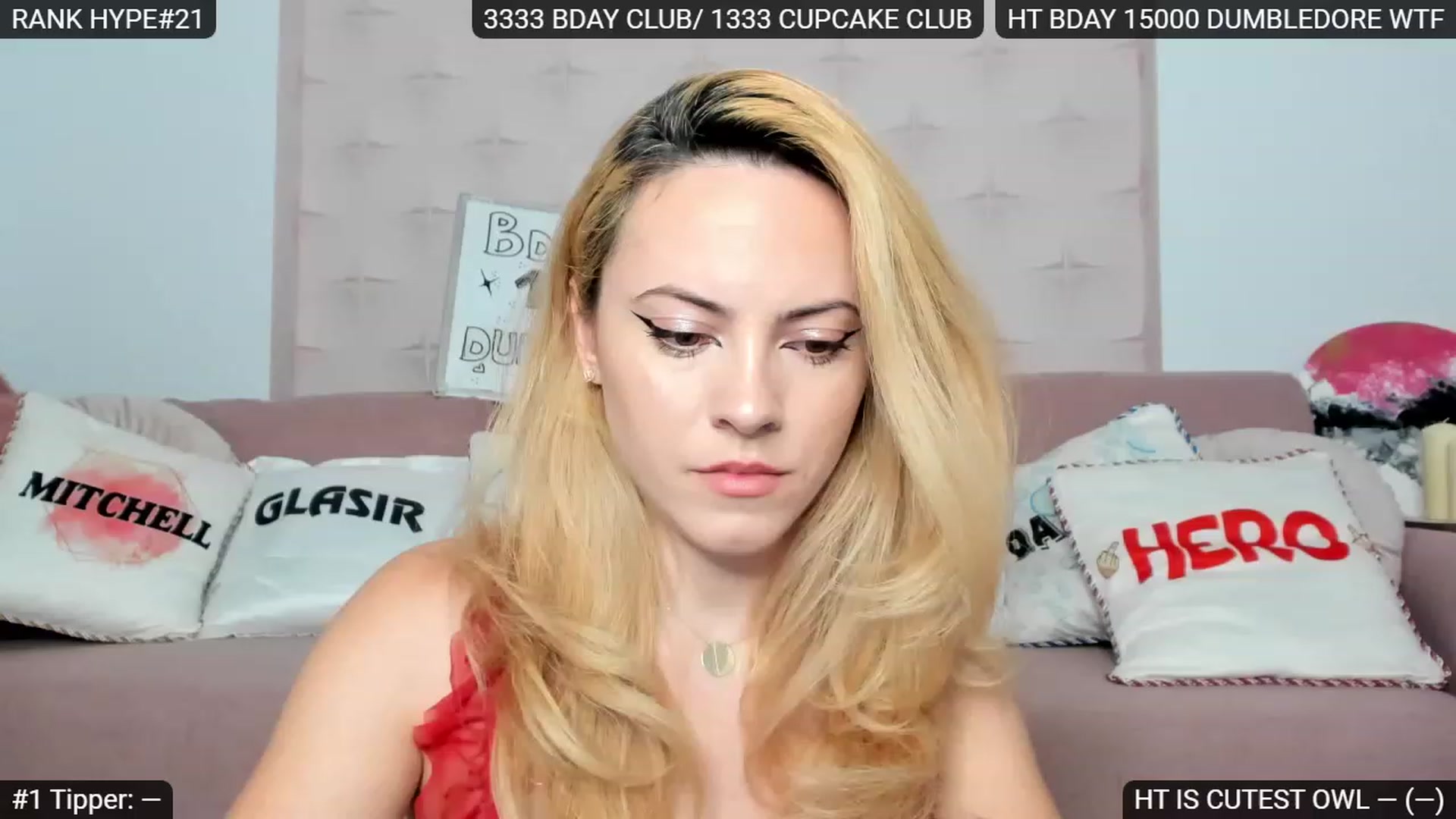 Gallery image thumbnail from Sensationowl_'s myfreecams stream on, 10/07/2023, 04:42 image 8 of 20