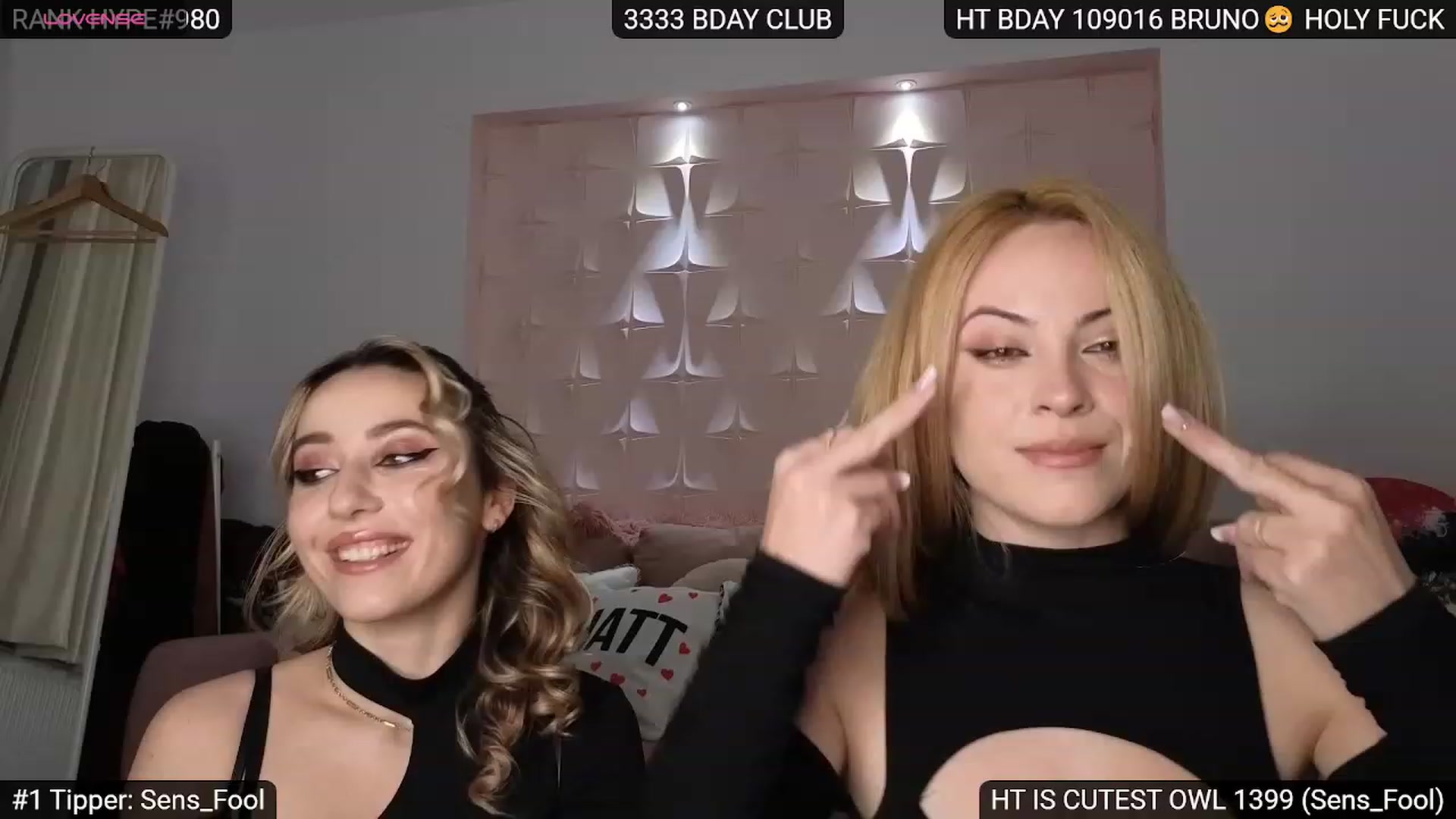 Gallery image thumbnail from Sensationowl_'s myfreecams stream on, 12/10/2023, 06:21 image 5 of 20