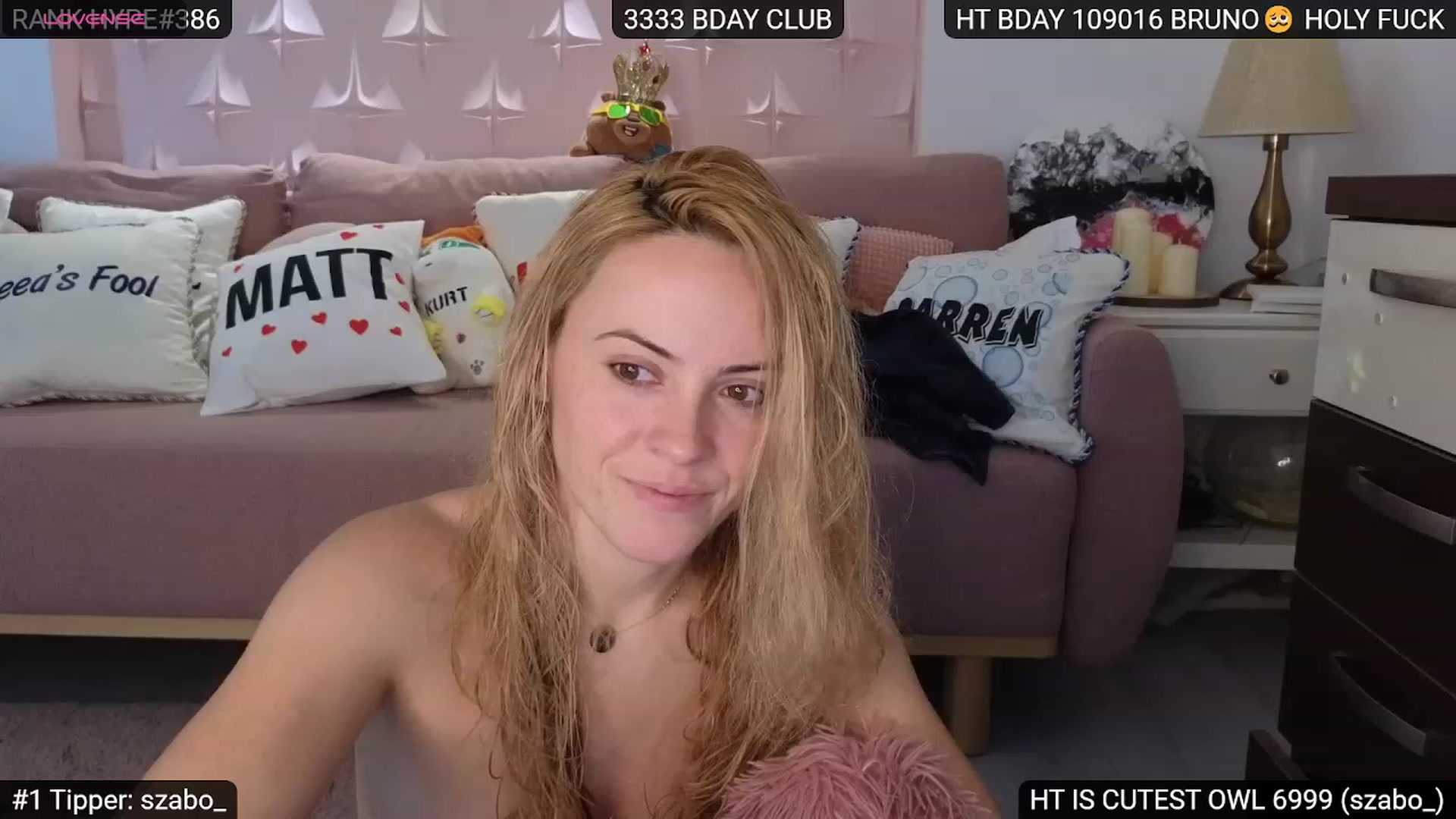Gallery image thumbnail from Sensationowl_'s myfreecams stream on, 12/16/2023, 08:29 image 15 of 20