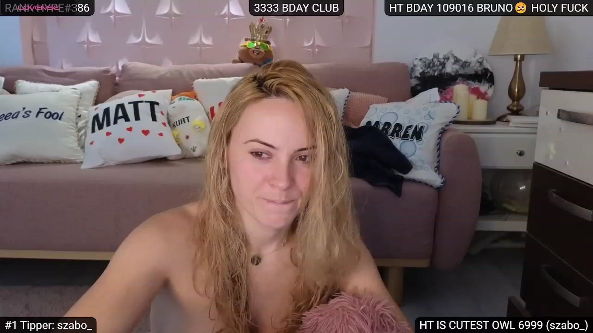 Gallery image thumbnail from Sensationowl_'s myfreecams stream on, 12/16/2023, 08:29 image 16 of 20
