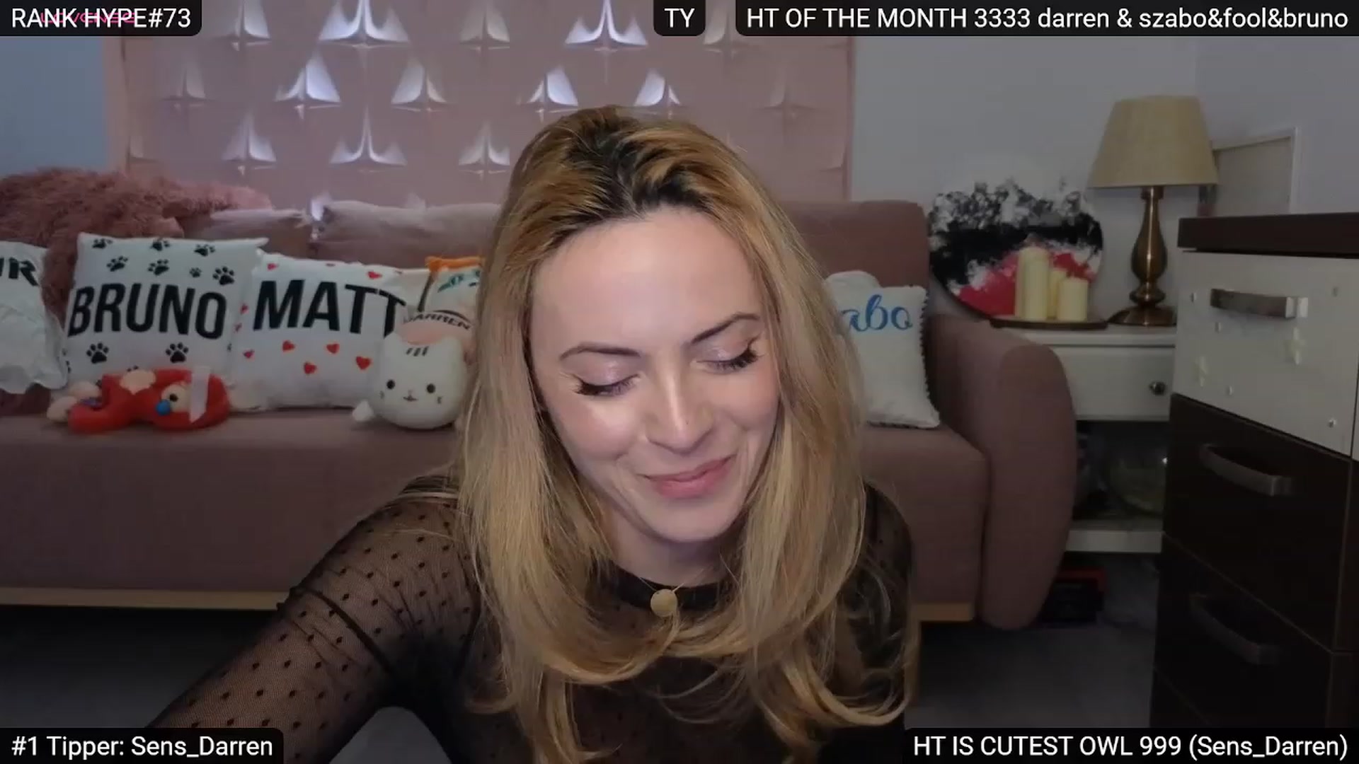 Gallery image thumbnail from Sensationowl_'s myfreecams stream on, 01/08/2024, 08:05 image 17 of 20