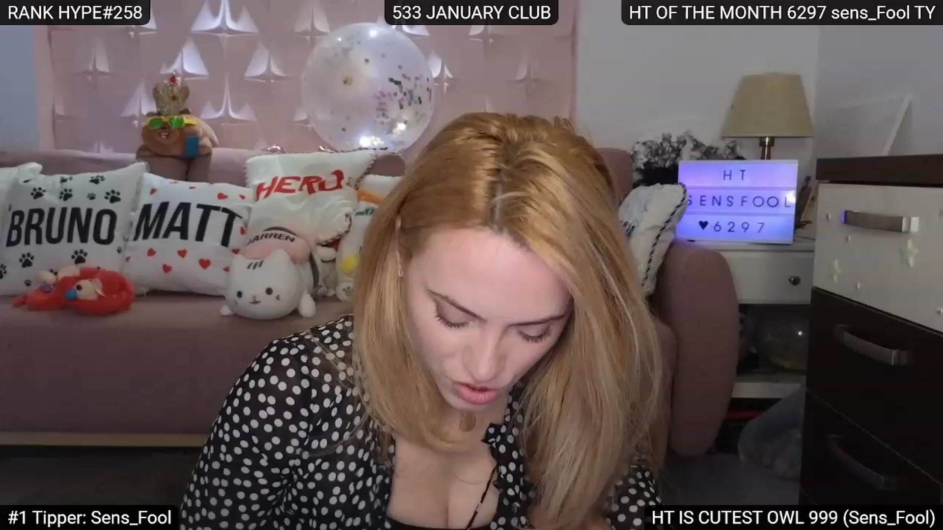 Gallery image thumbnail from Sensationowl_'s myfreecams stream on, 01/26/2024, 06:49 image 13 of 20