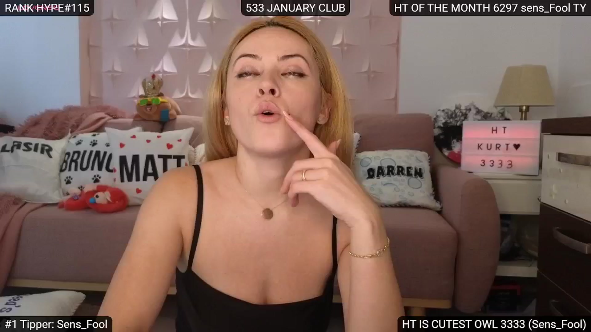 Gallery image thumbnail from Sensationowl_'s myfreecams stream on, 02/02/2024, 10:42 image 14 of 20