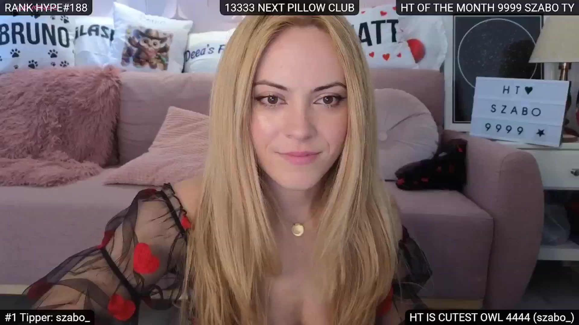 Gallery image thumbnail from Sensationowl_'s myfreecams stream on, 04/27/2024, 06:53 image 6 of 20