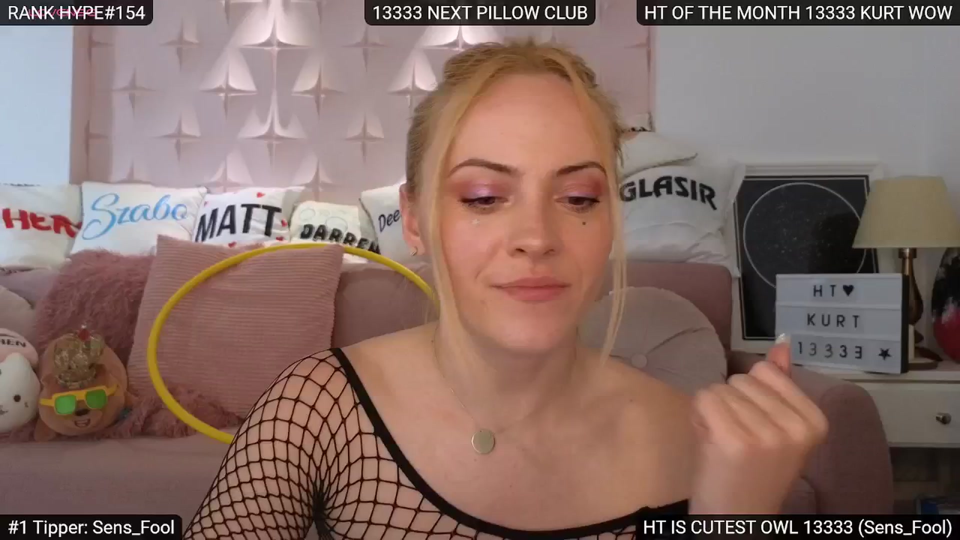 Gallery image thumbnail from Sensationowl_'s myfreecams stream on, 04/28/2024, 08:46 image 20 of 20