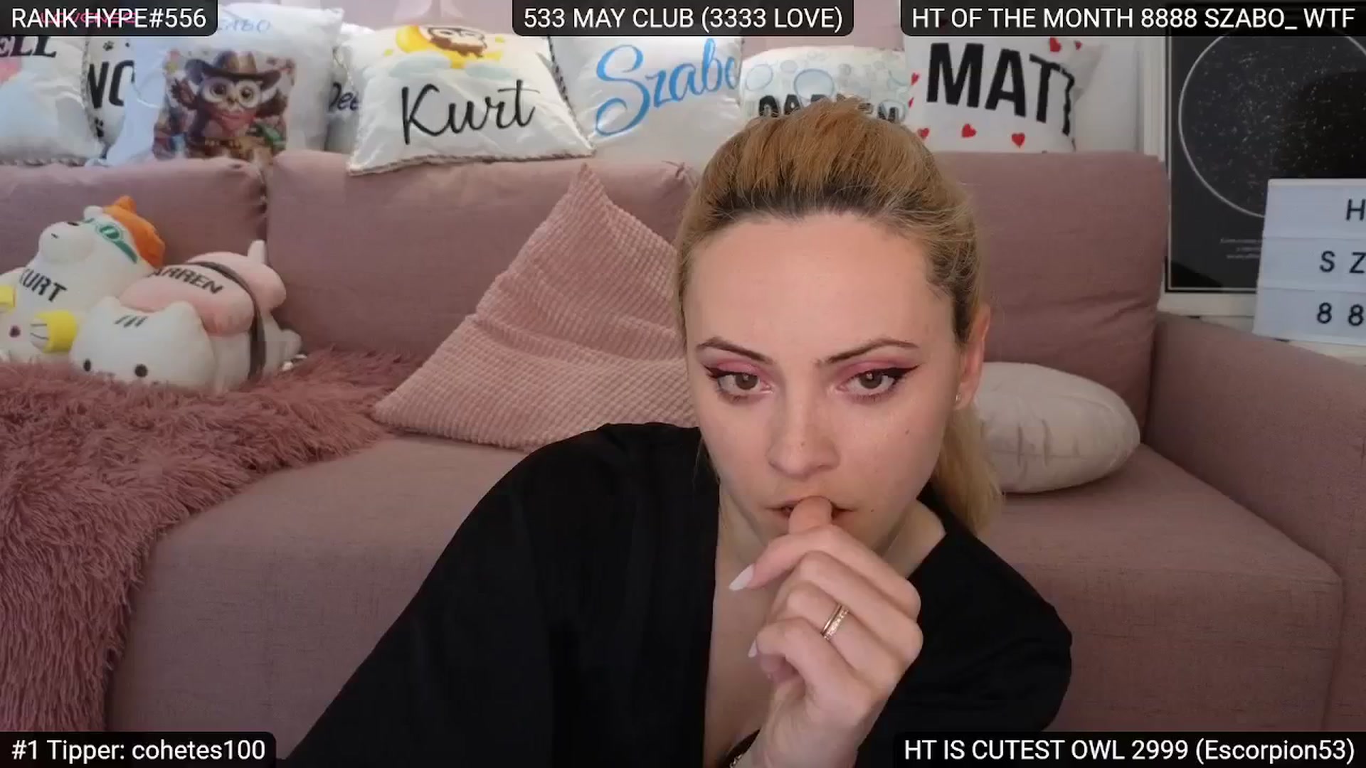 Gallery image thumbnail from Sensationowl_'s myfreecams stream on, 05/25/2024, 08:12 image 10 of 20