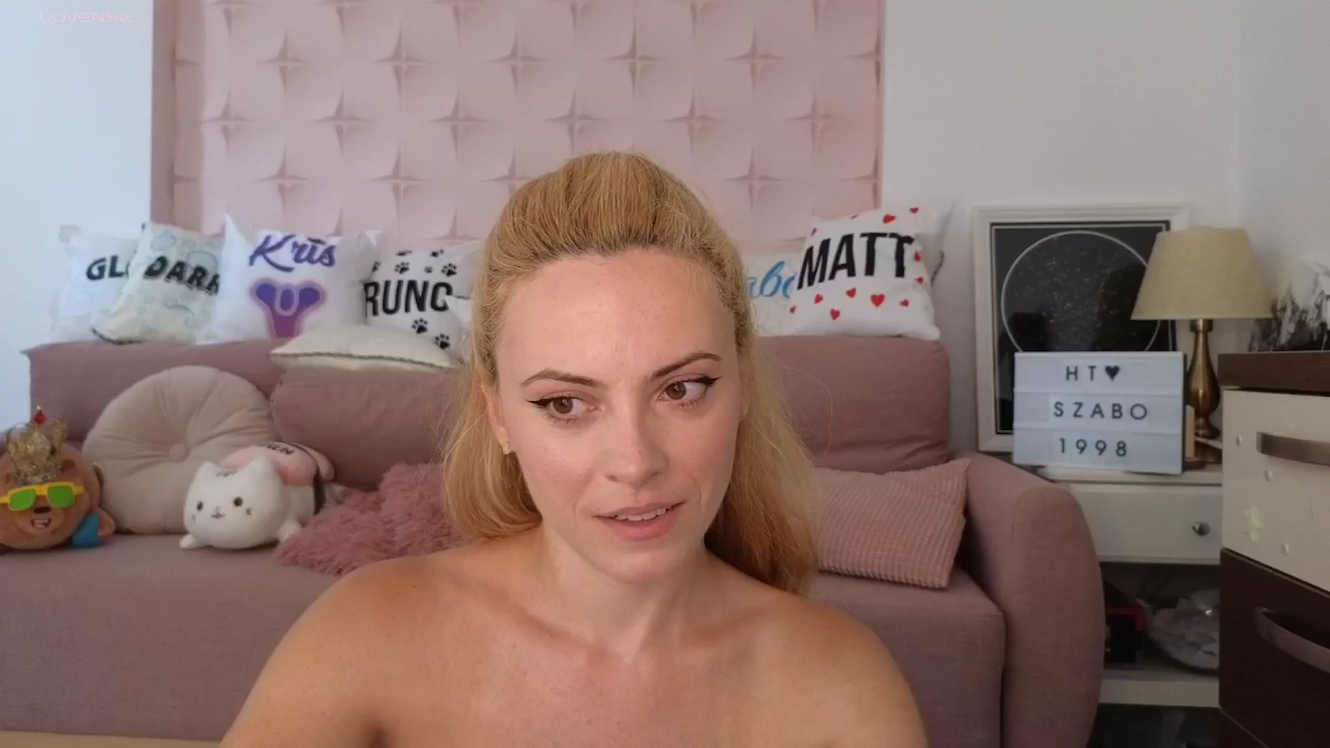 Gallery image thumbnail from Sensationowl_'s myfreecams stream on, 08/03/2024, 06:42 image 1 of 20