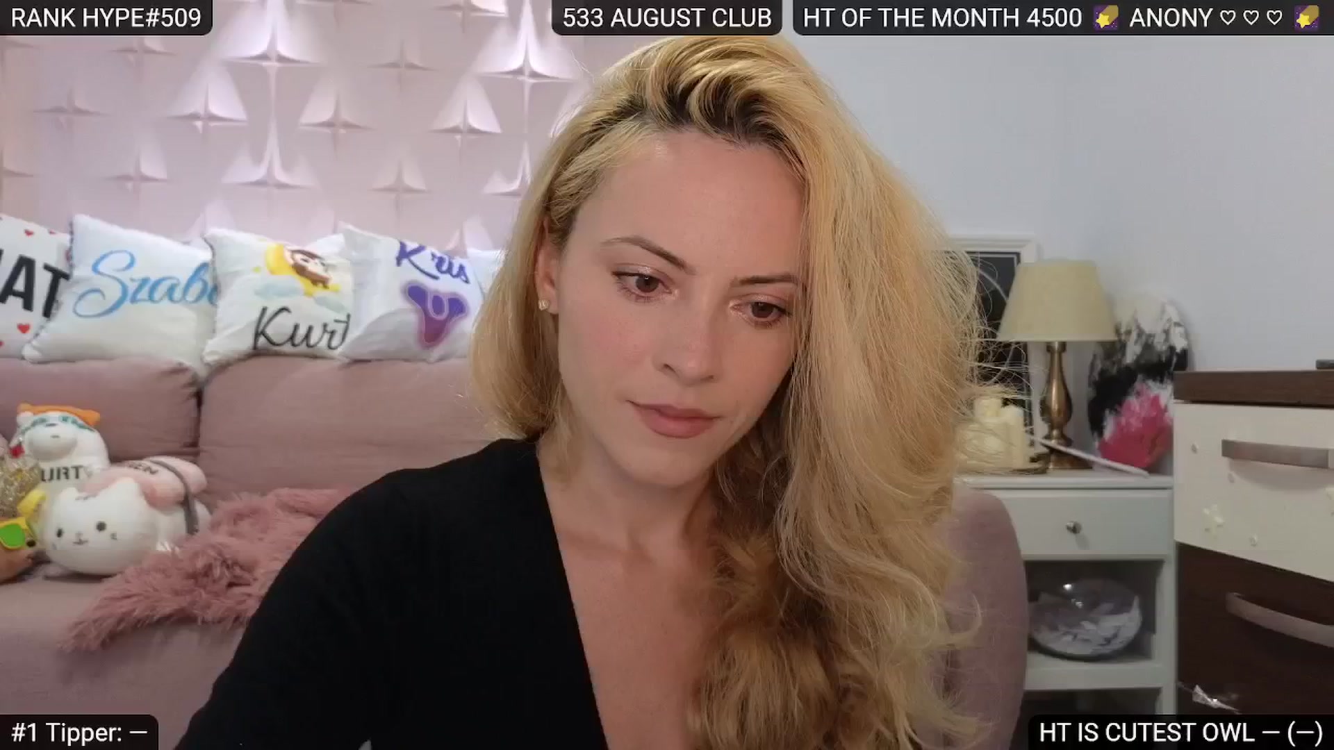 Gallery image thumbnail from Sensationowl_'s myfreecams stream on, 08/18/2024, 07:03 image 1 of 20