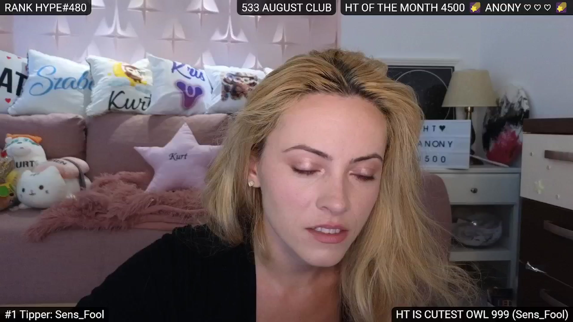 Gallery image thumbnail from Sensationowl_'s myfreecams stream on, 08/18/2024, 07:03 image 3 of 20