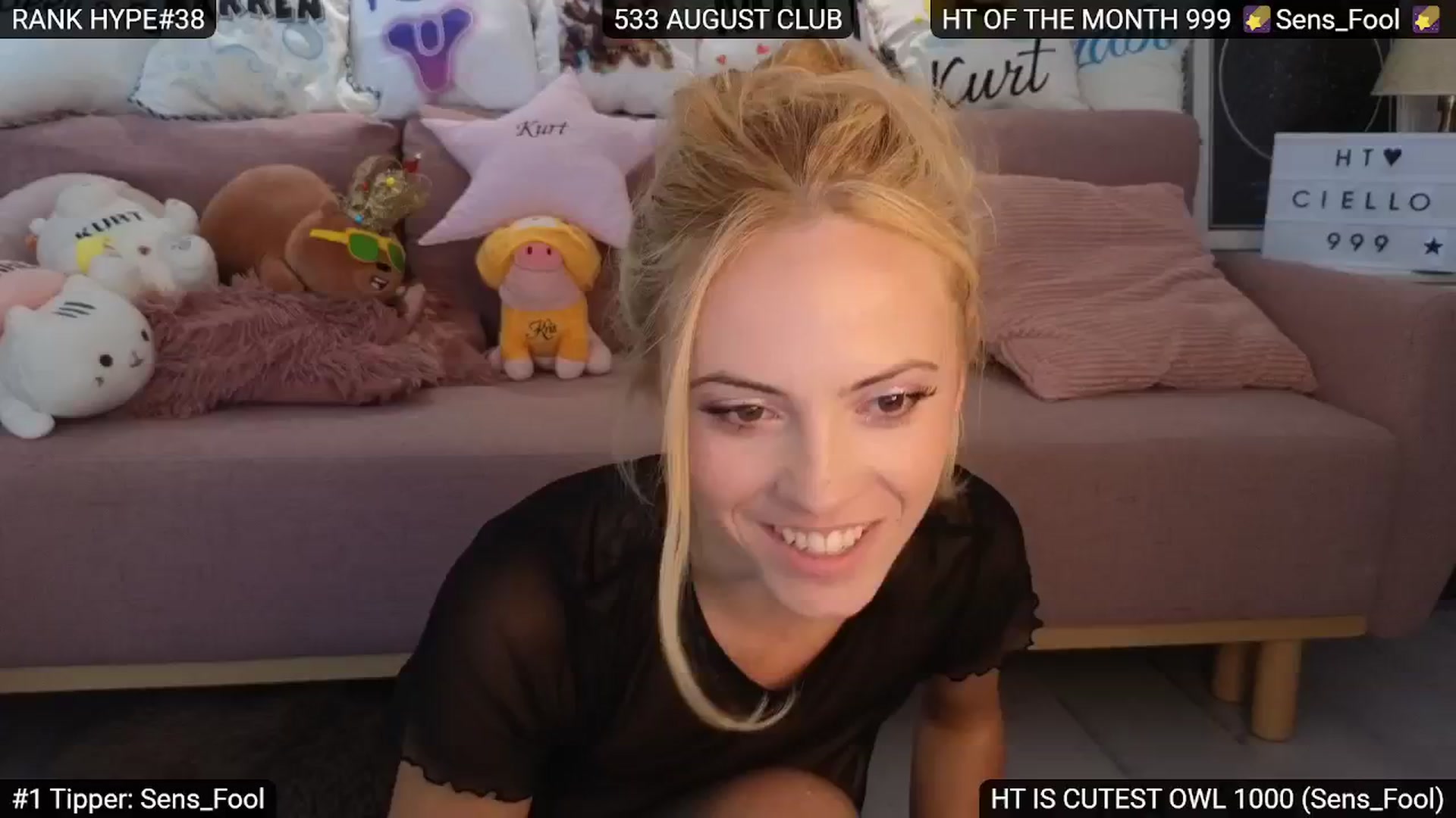 Gallery image thumbnail from Sensationowl_'s myfreecams stream on, 09/01/2024, 08:39 image 18 of 20