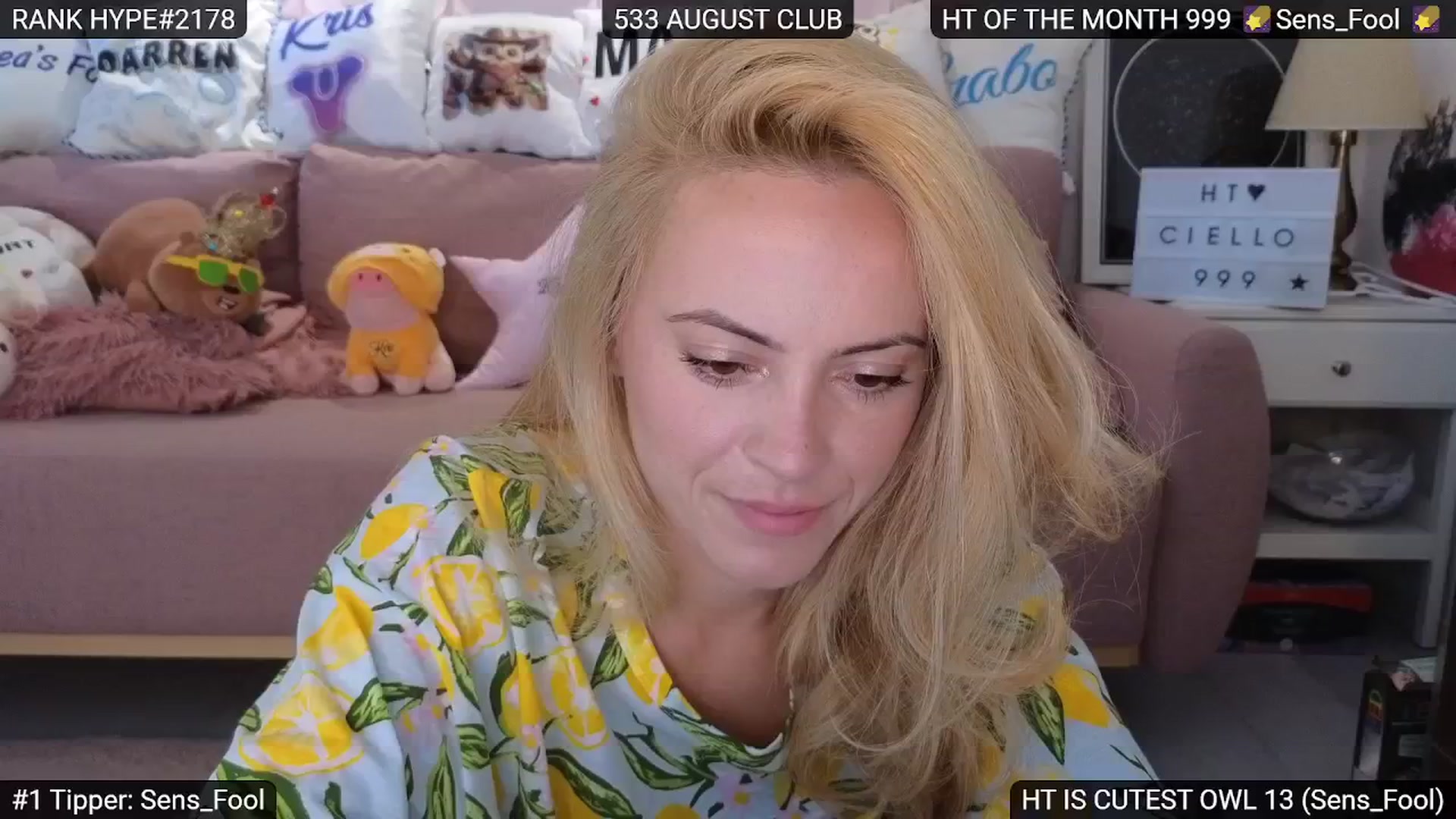 Gallery image thumbnail from Sensationowl_'s myfreecams stream on, 09/06/2024, 05:49 image 17 of 20
