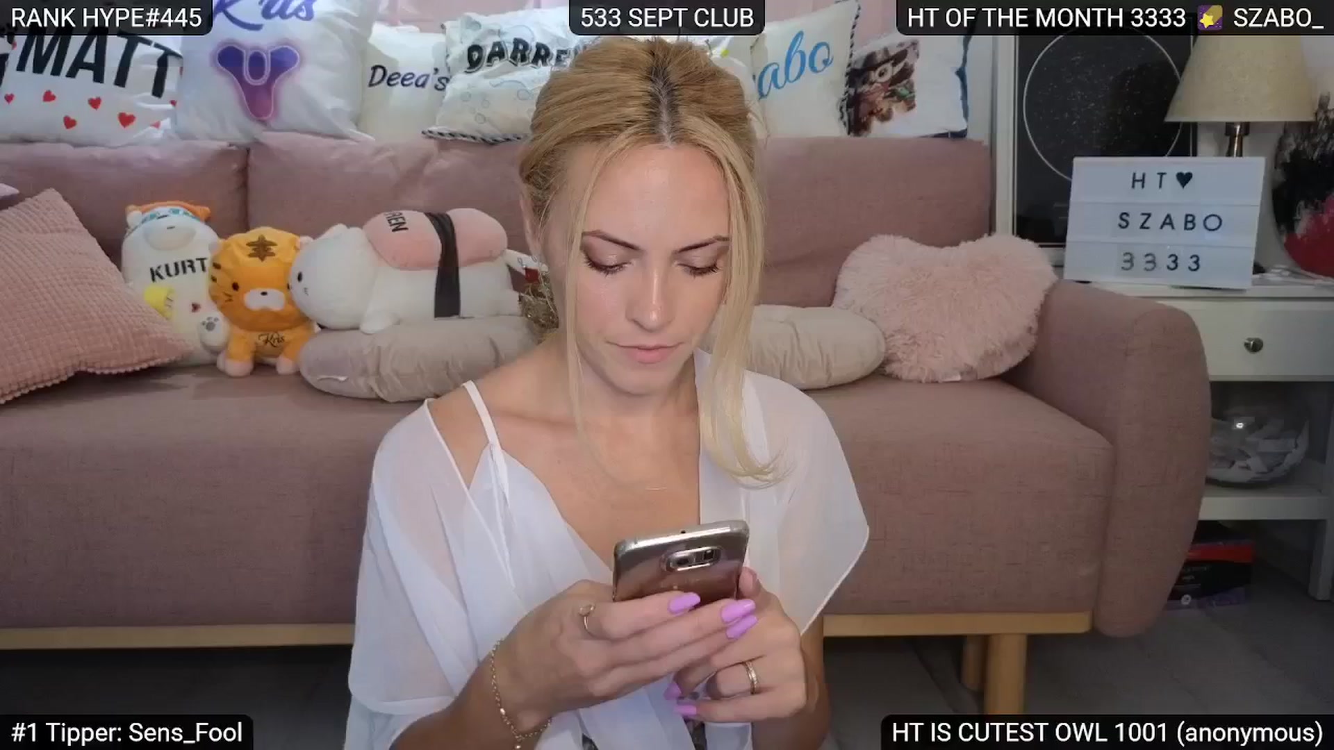 Gallery image thumbnail from Sensationowl_'s myfreecams stream on, 09/14/2024, 06:46 image 11 of 20