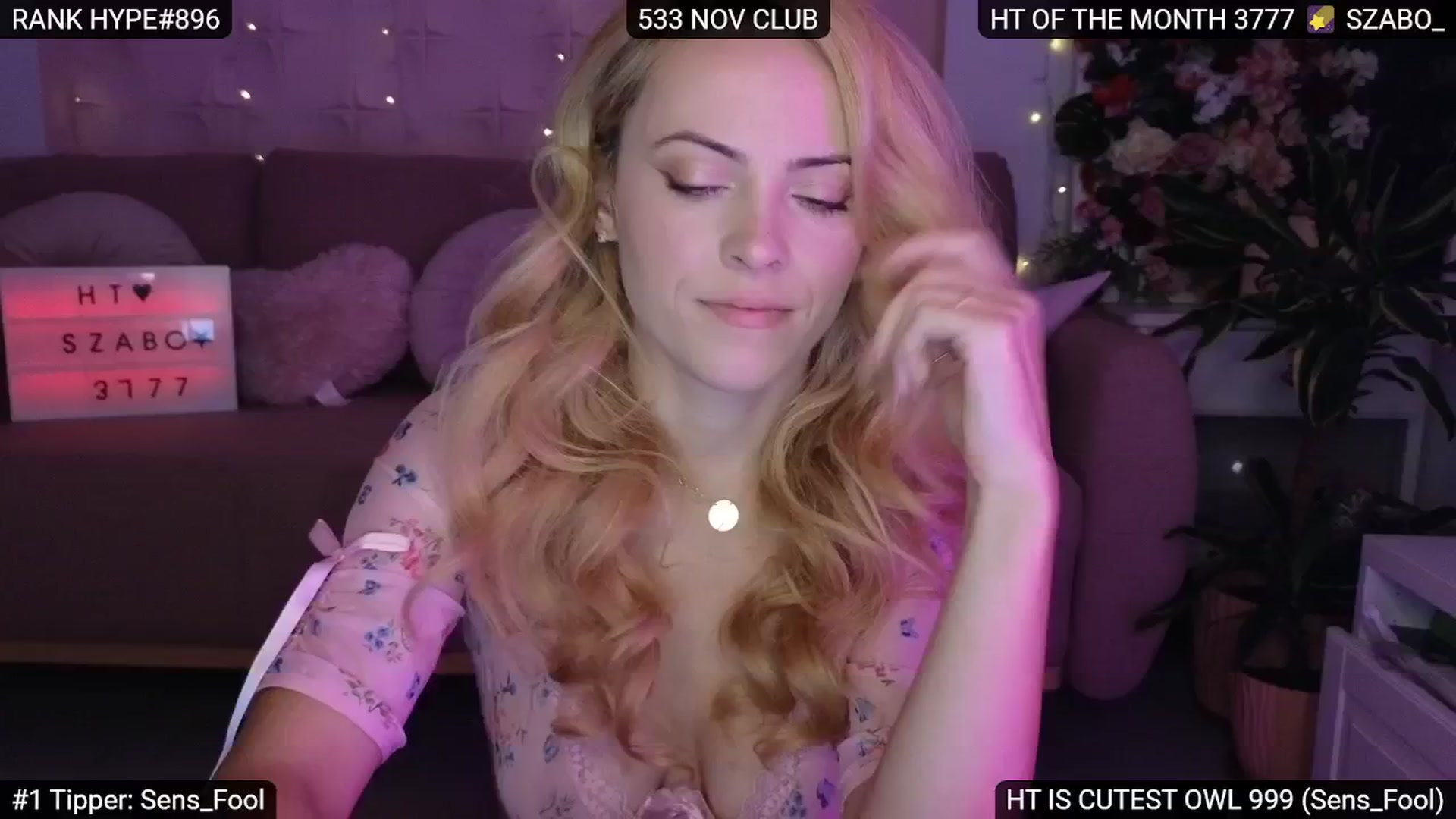Gallery image thumbnail from Sensationowl_'s myfreecams stream on, 11/10/2024, 05:38 image 14 of 20